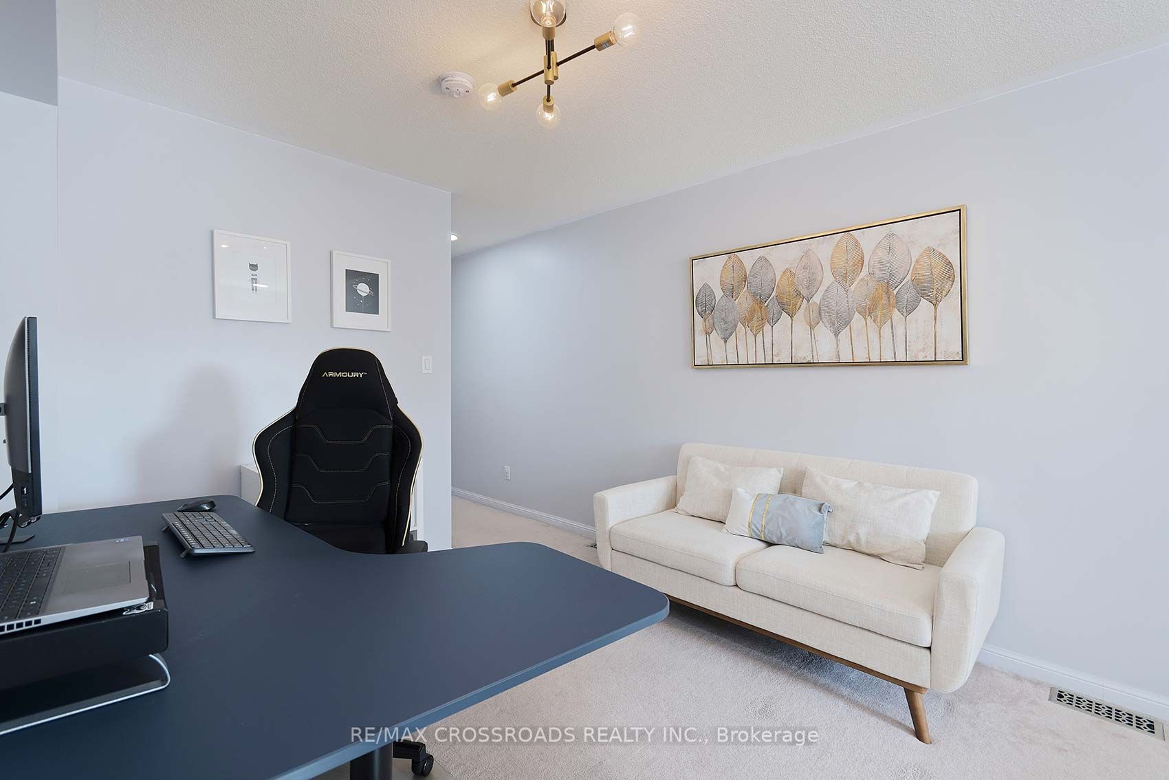 3890 Bloor Street W 6 Property Photo 22