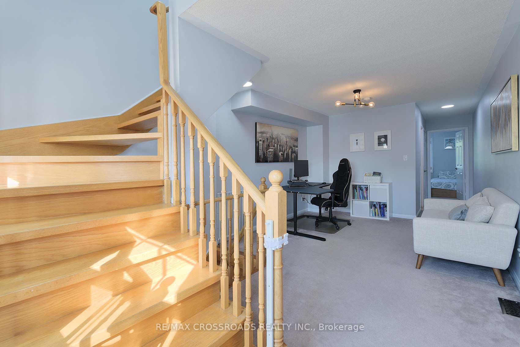 3890 Bloor Street W 6 Property Photo 23