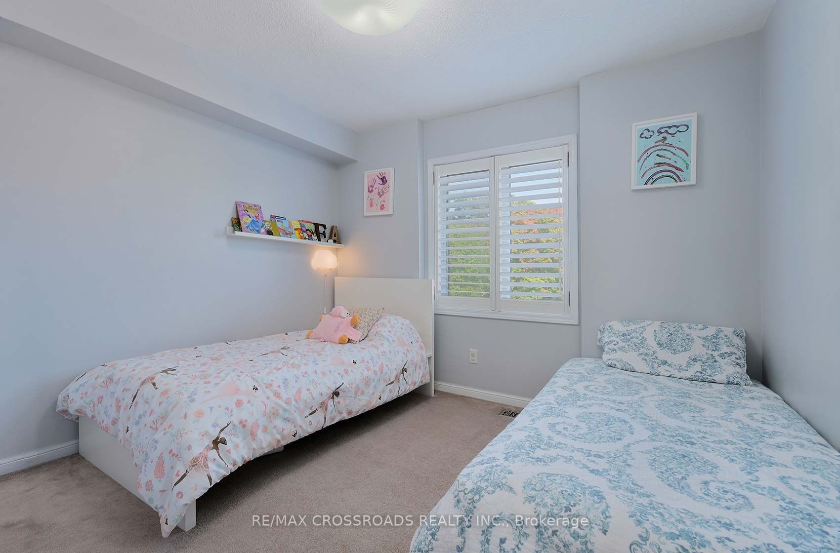 3890 Bloor Street W 6 Property Photo 33