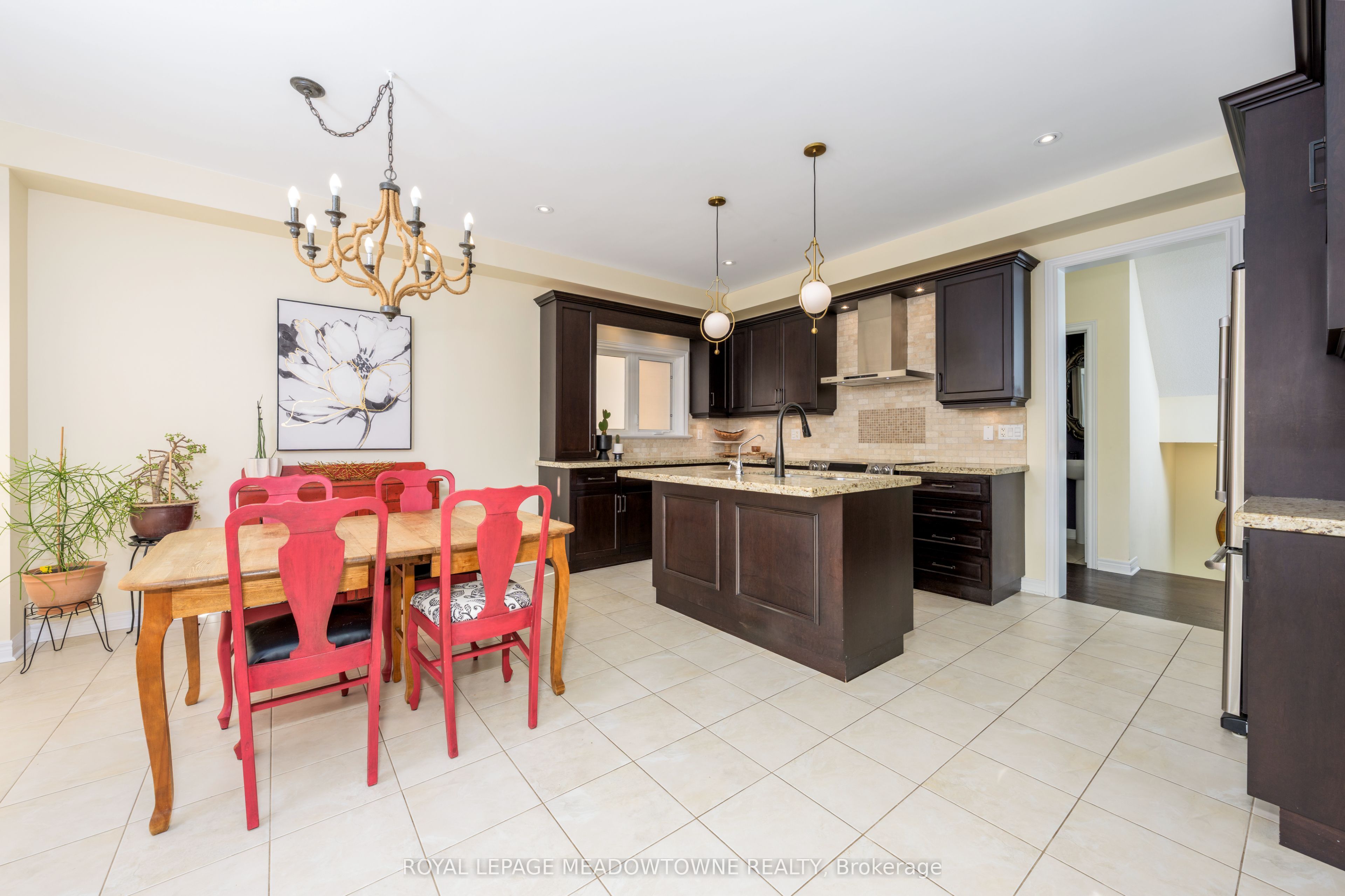 297 Eaton Street Property Photo 11