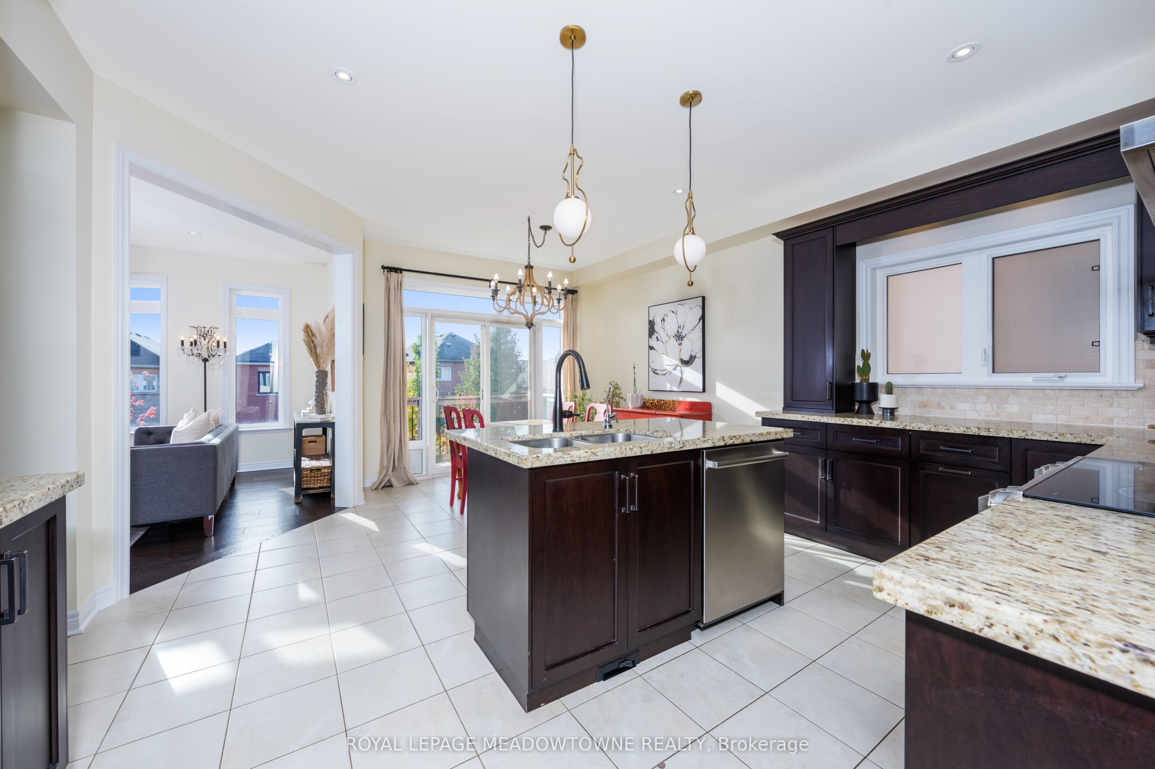 297 Eaton Street Property Photo 13