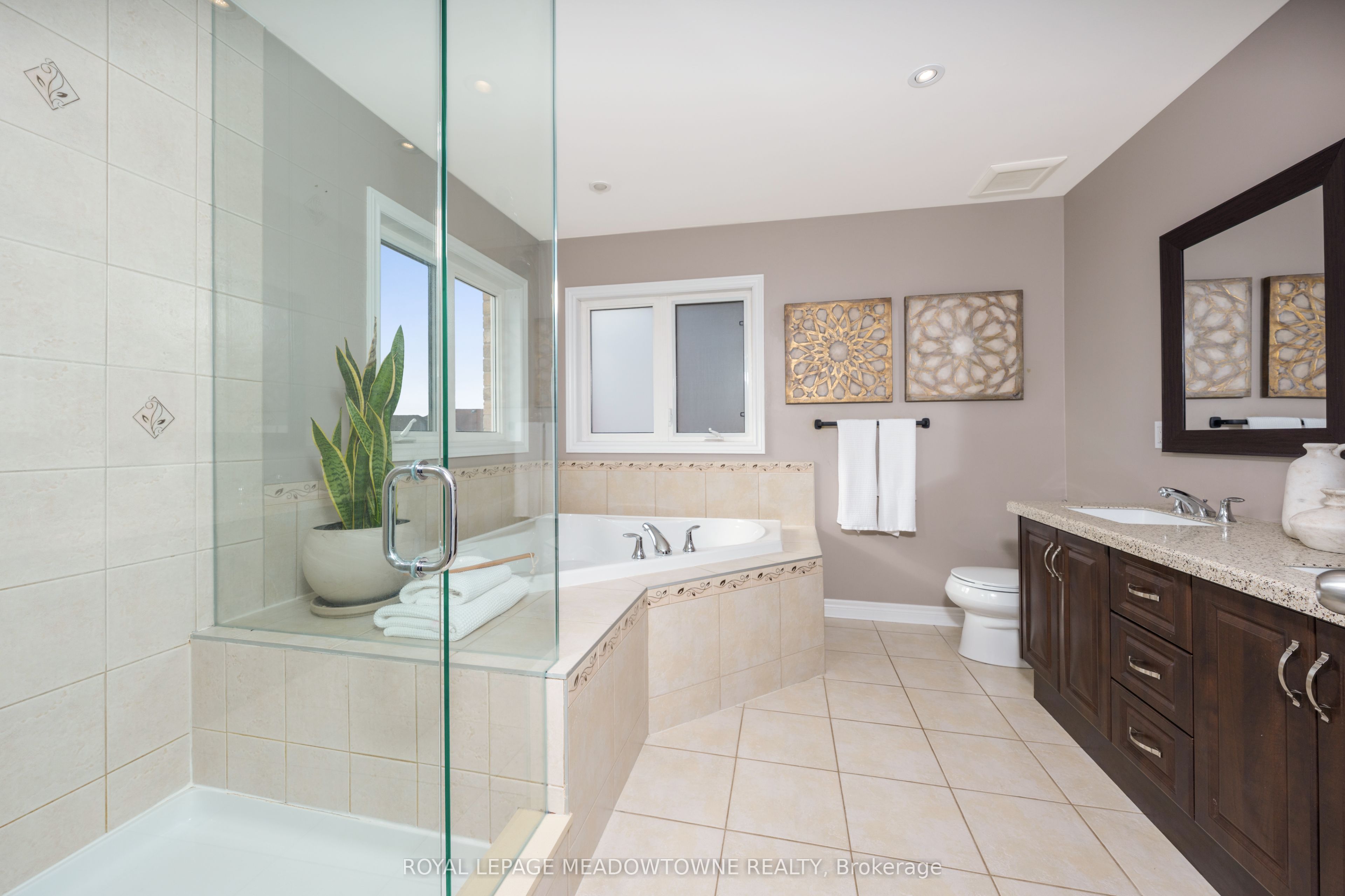 297 Eaton Street Property Photo 22