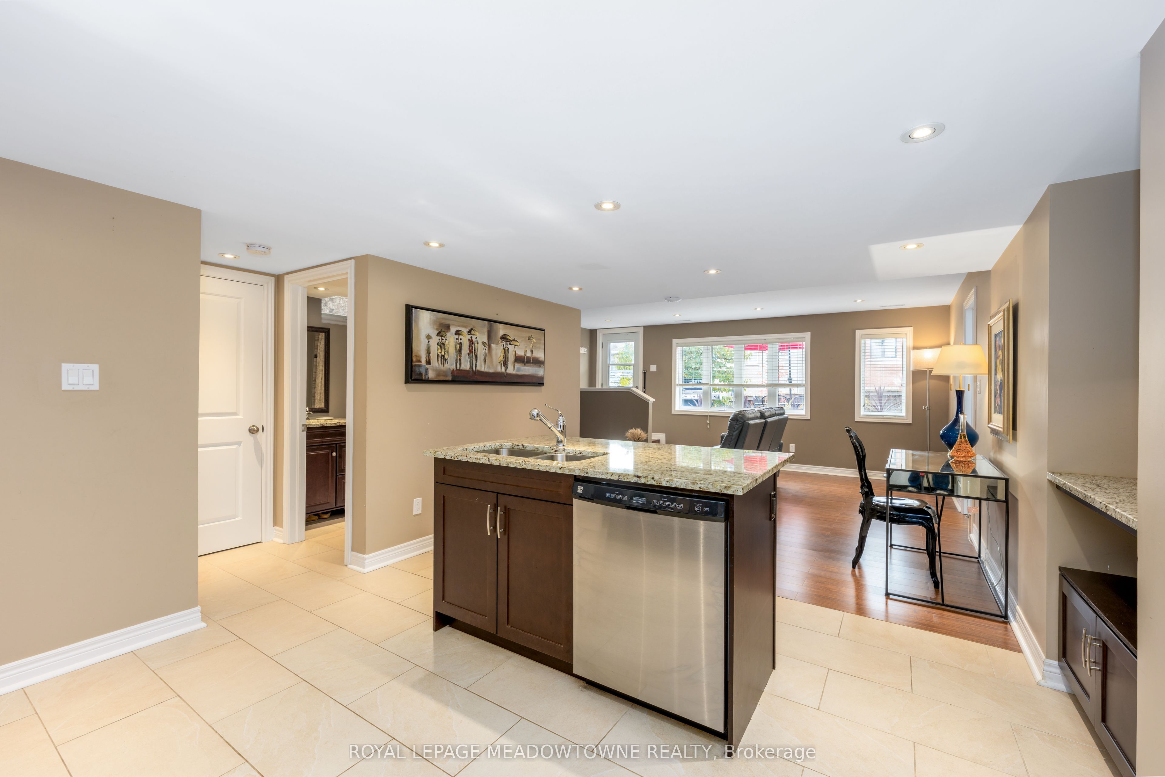 297 Eaton Street Property Photo 38