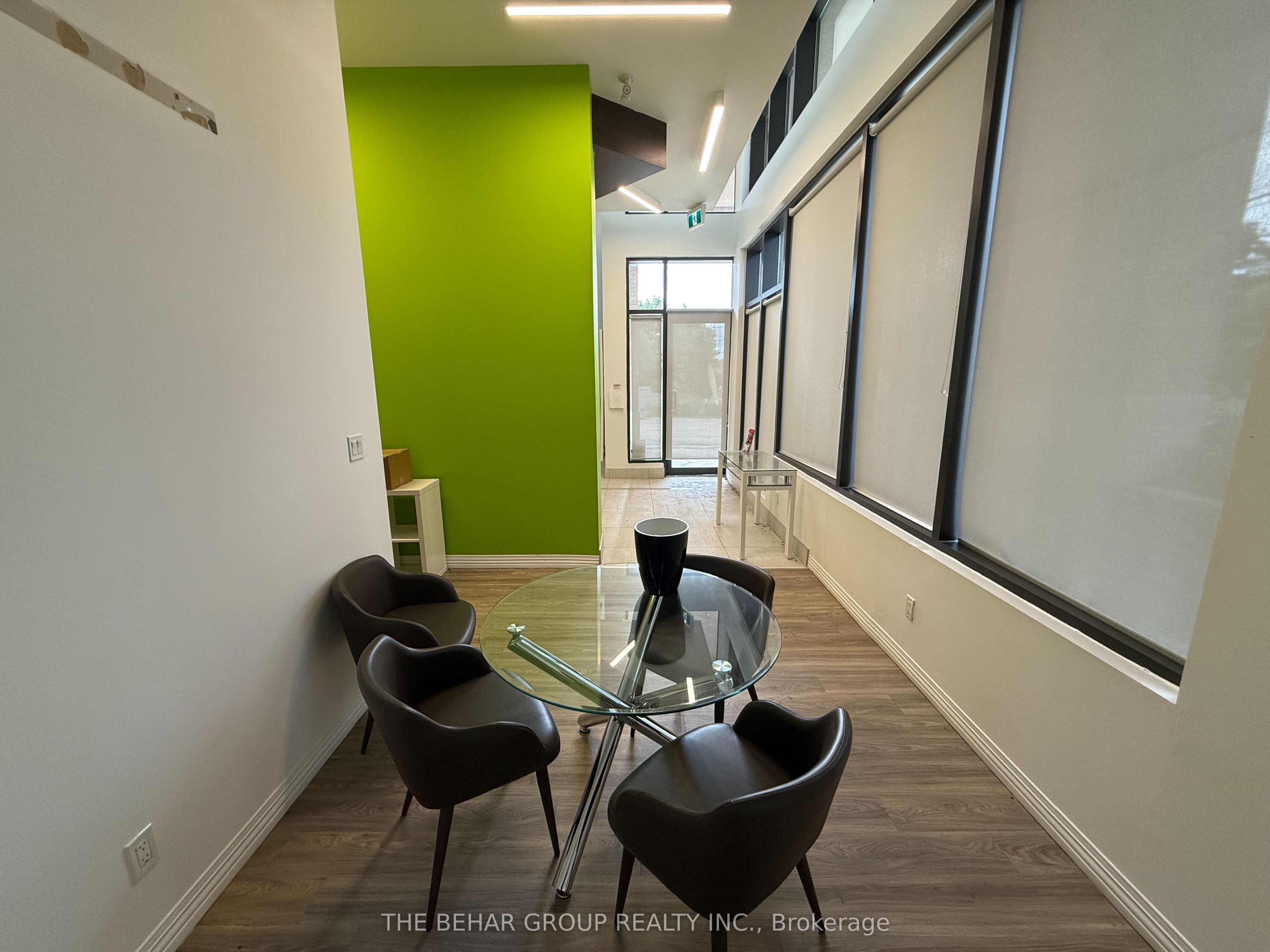 3435 Weston Road Property Photo 2