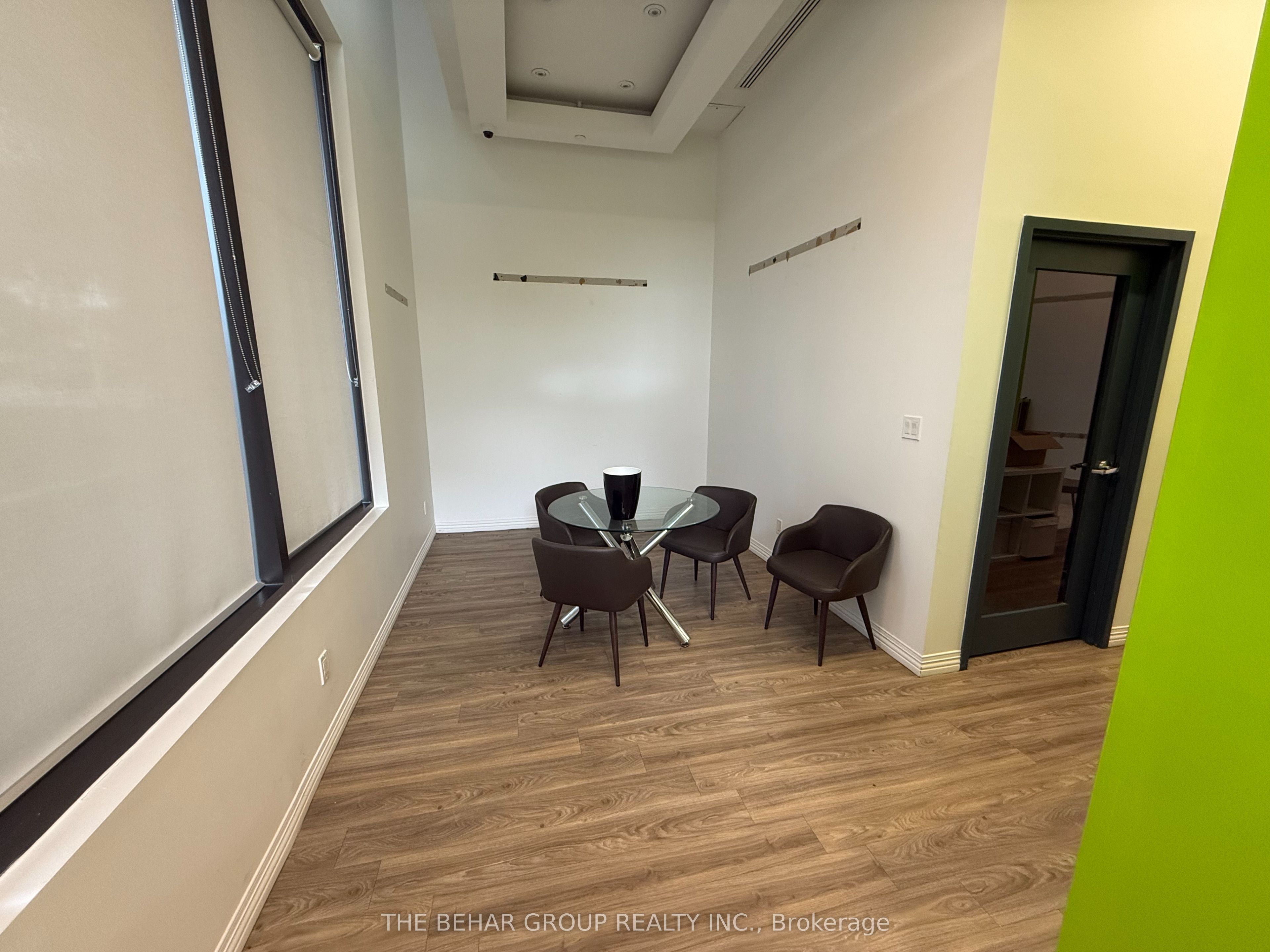 3435 Weston Road Property Photo 3