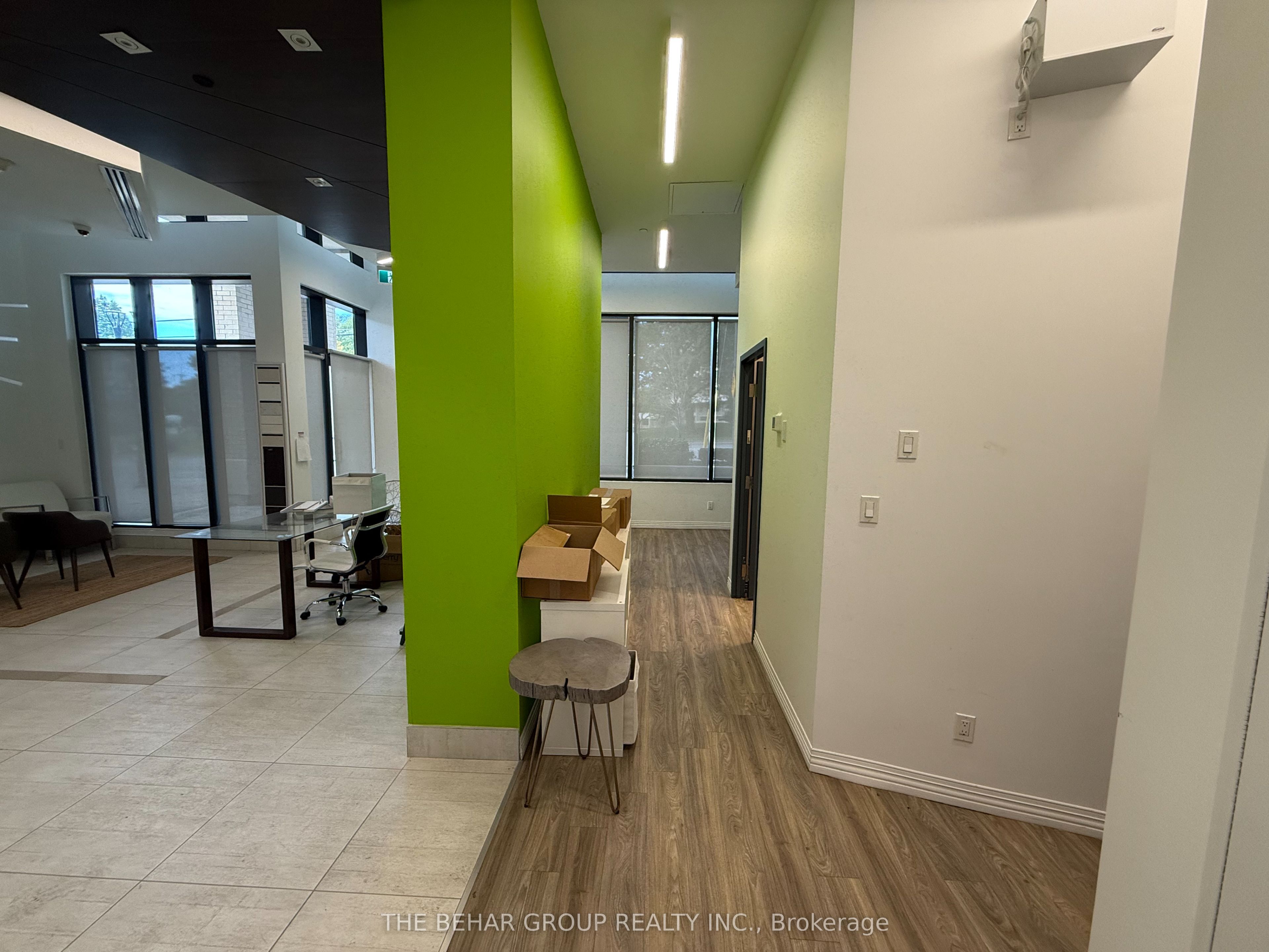 3435 Weston Road Property Photo 6