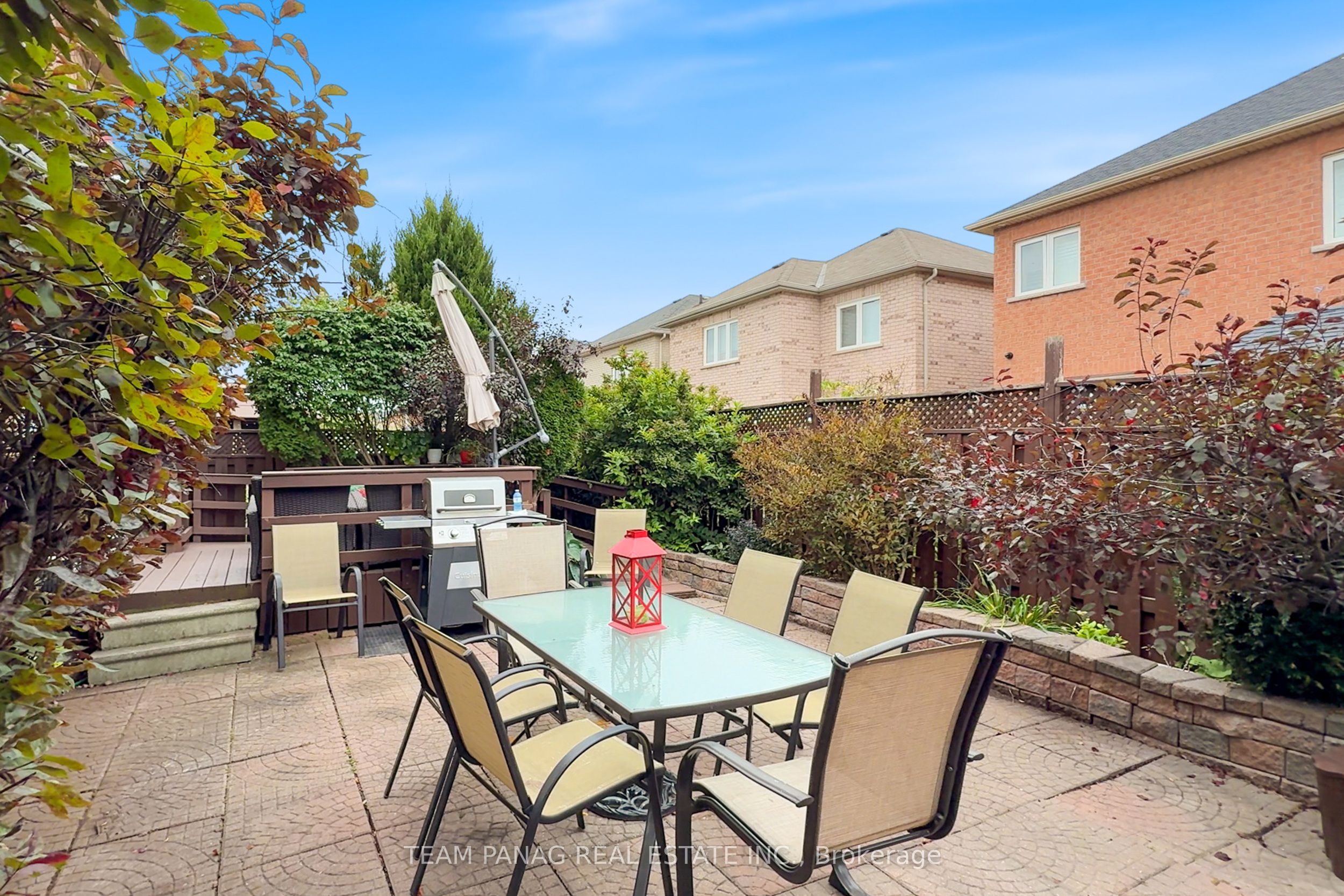 28 Charleswood Circle Property Photo 32