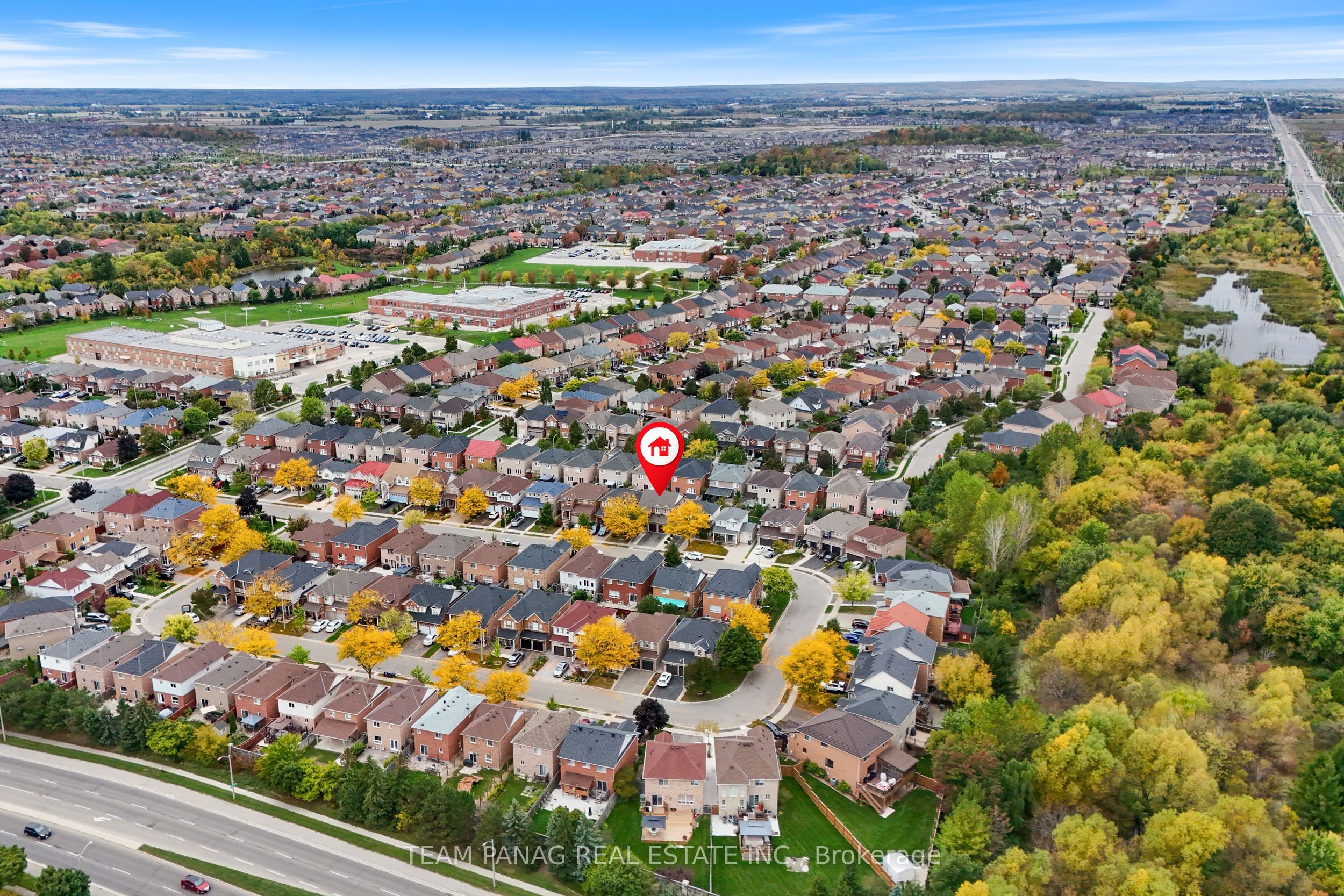 28 Charleswood Circle Property Photo 33