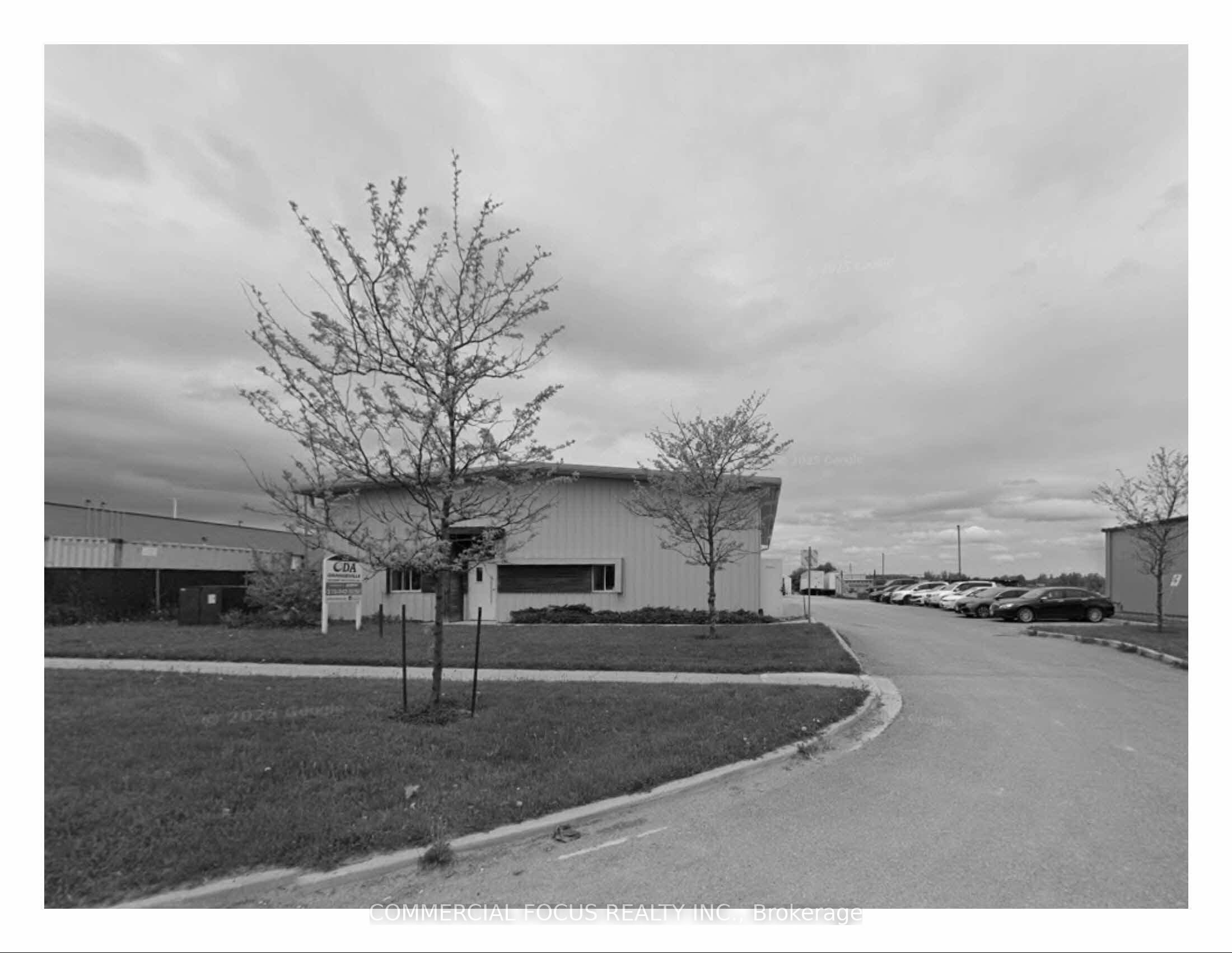 195 Centennial Rd Property Photo 2