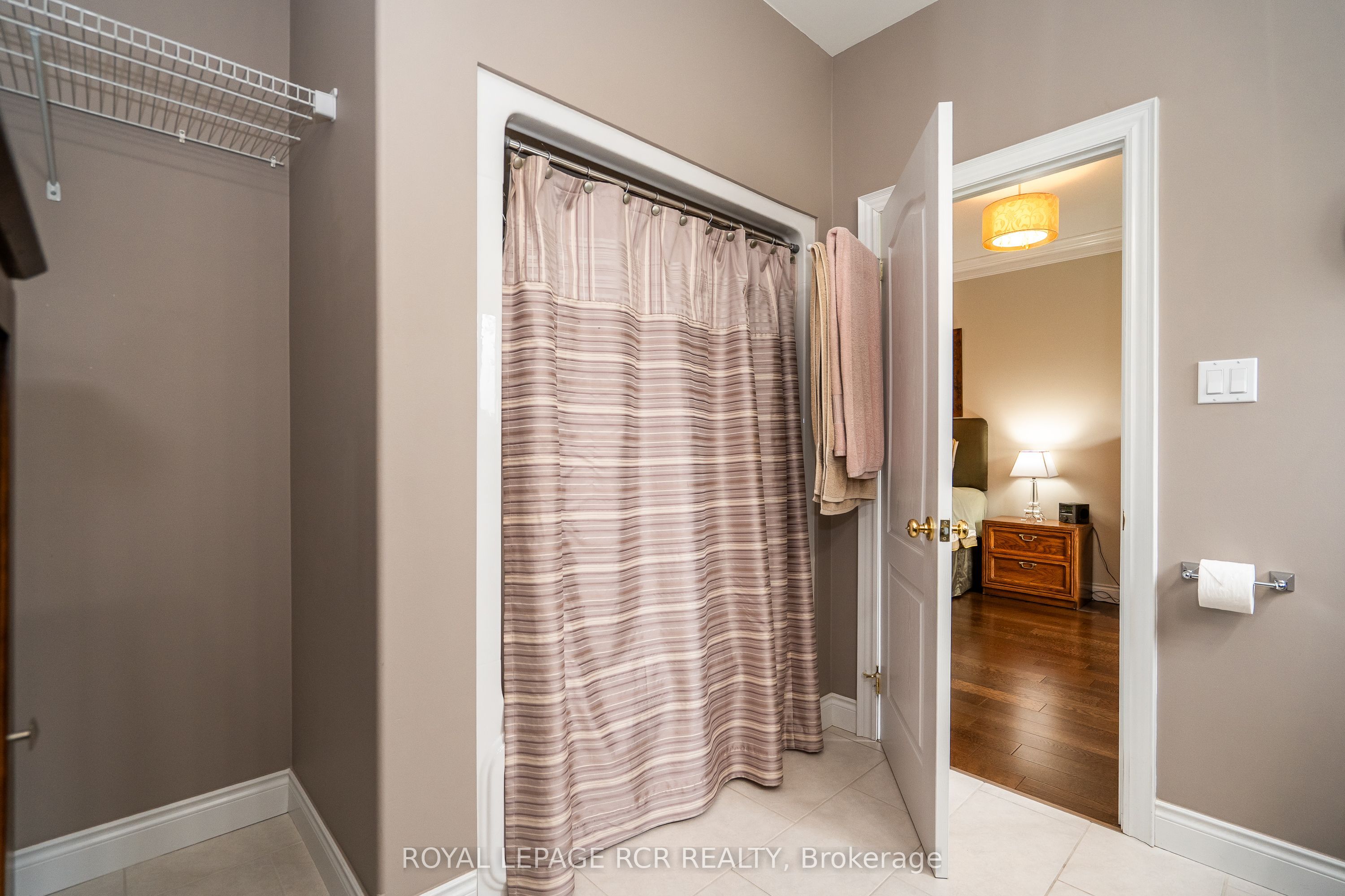 39 Dinnick Crescent Property Photo 10