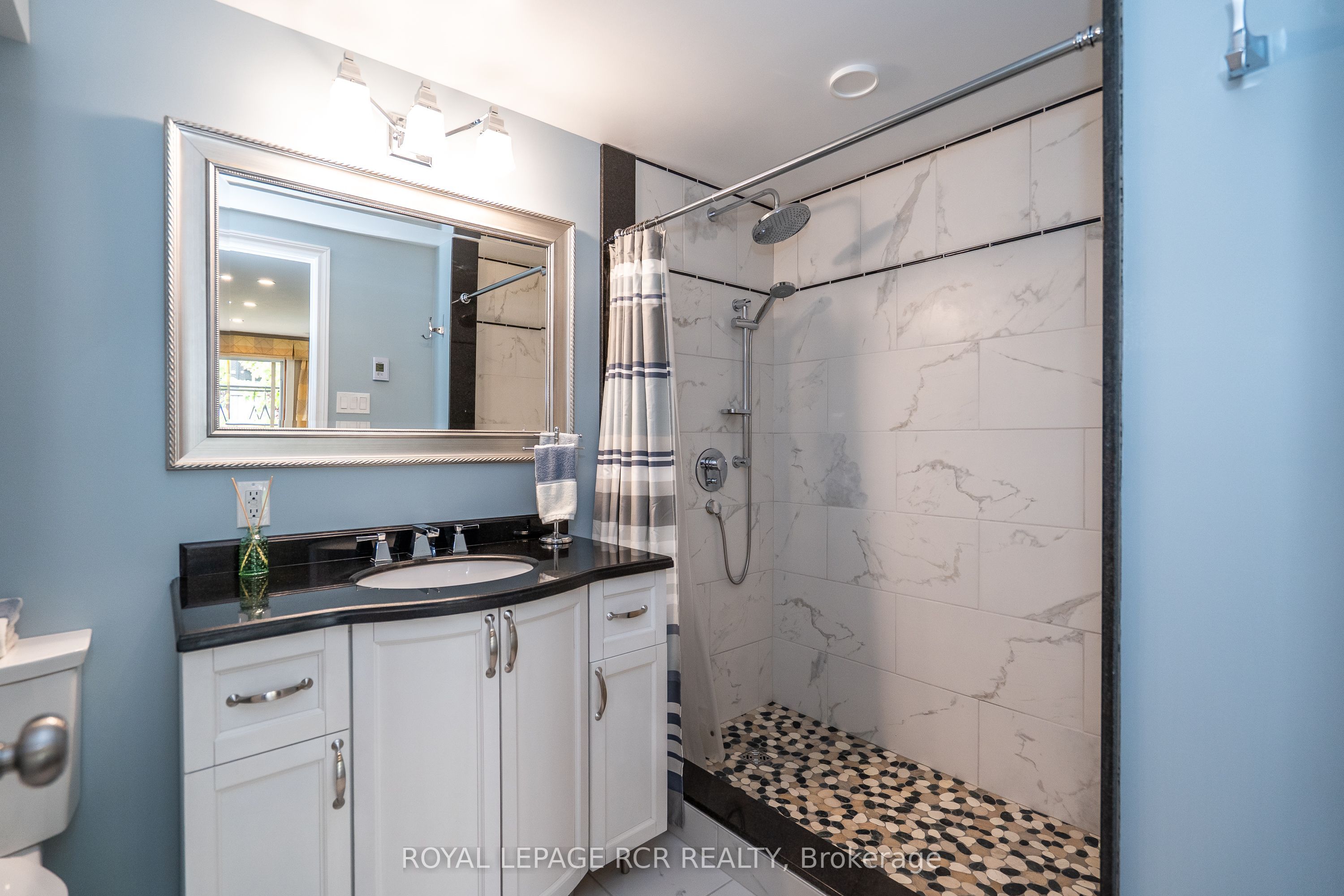 39 Dinnick Crescent Property Photo 17