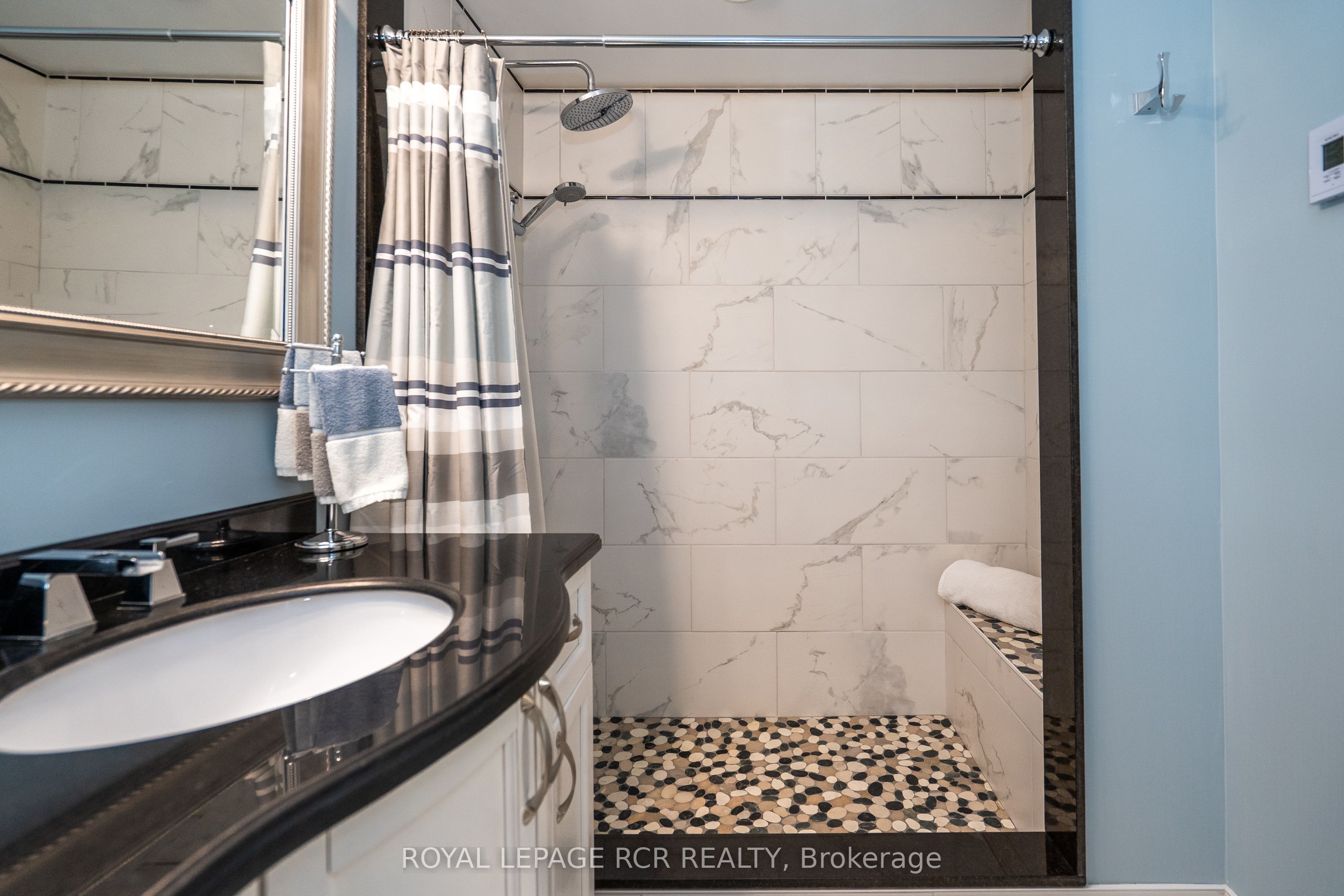 39 Dinnick Crescent Property Photo 18