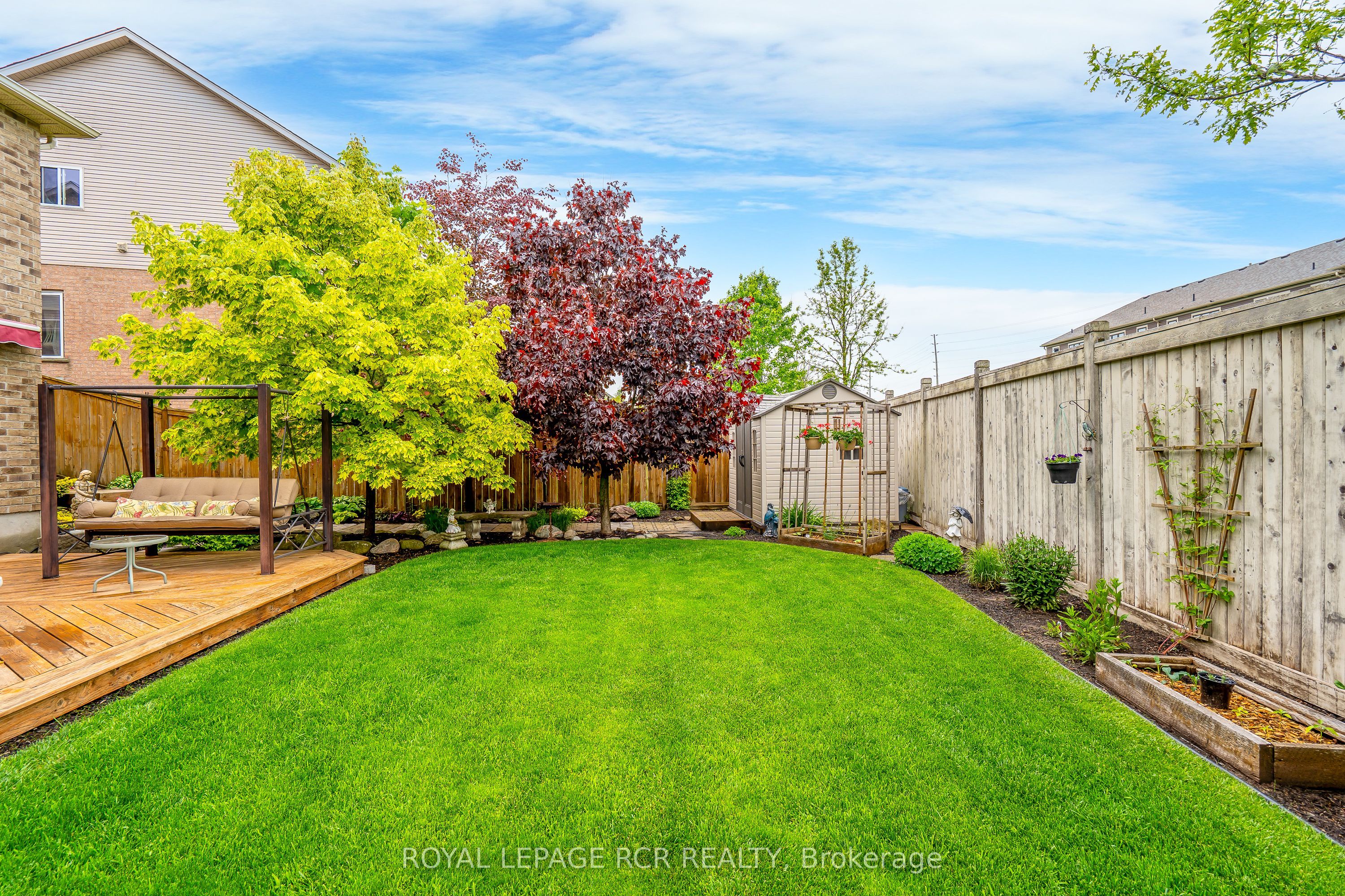 39 Dinnick Crescent Property Photo 21