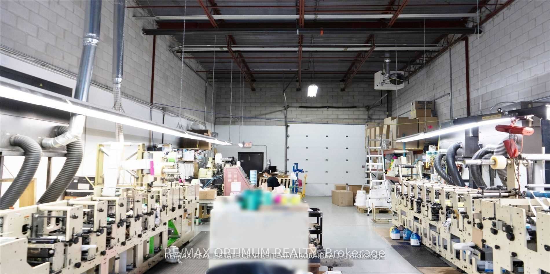 385 Admiral Boulevard 5 Property Photo 2