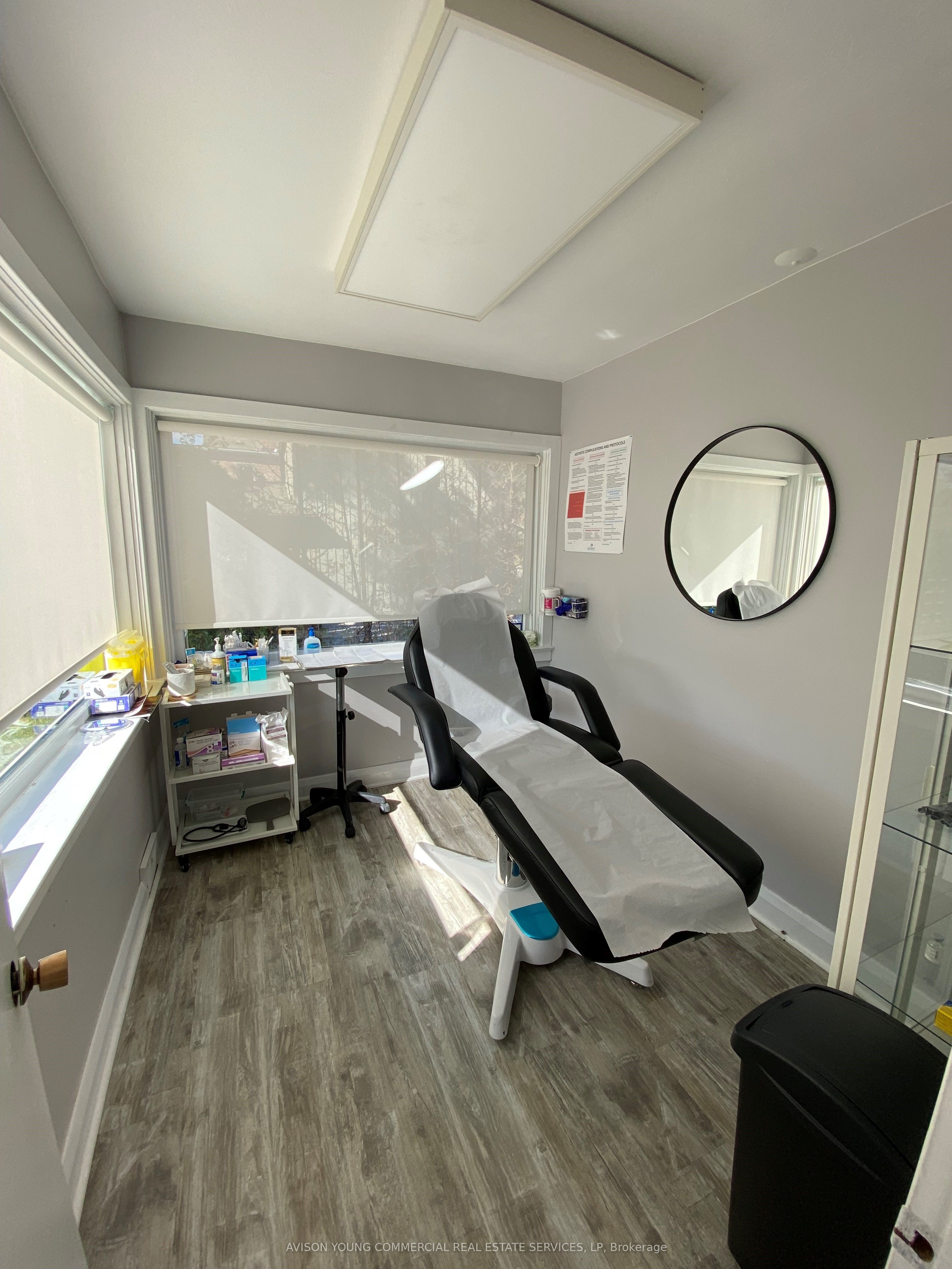 2108 Old Lakeshore Road Property Photo 7