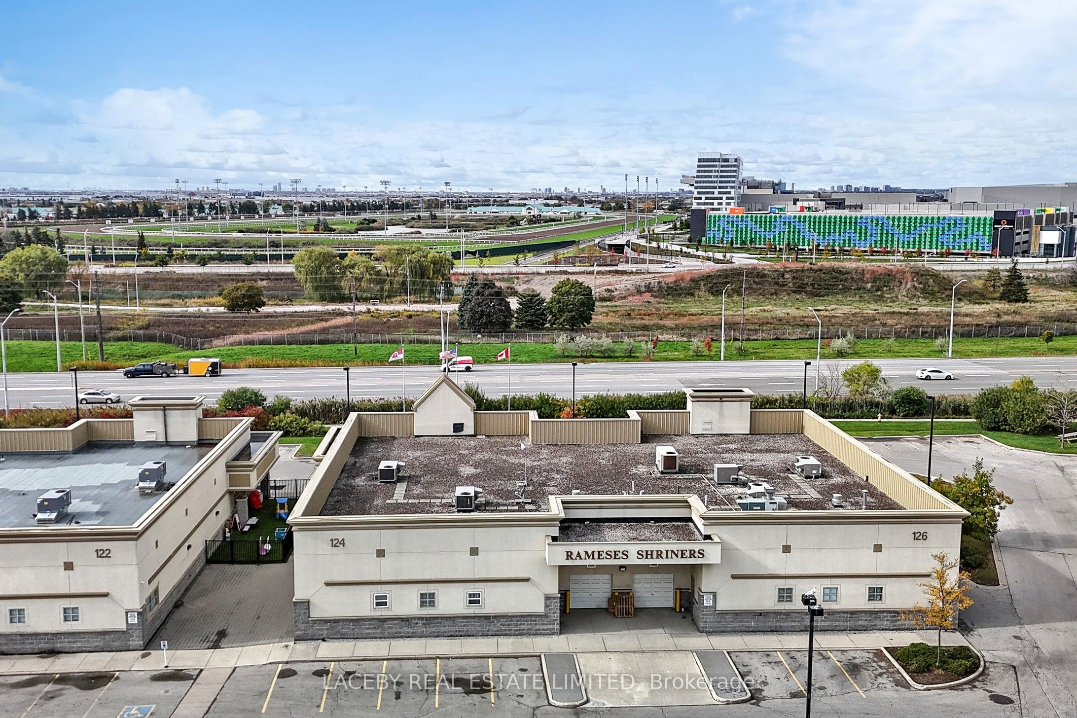 126 Queens Plate Drive 15 Property Photo 14