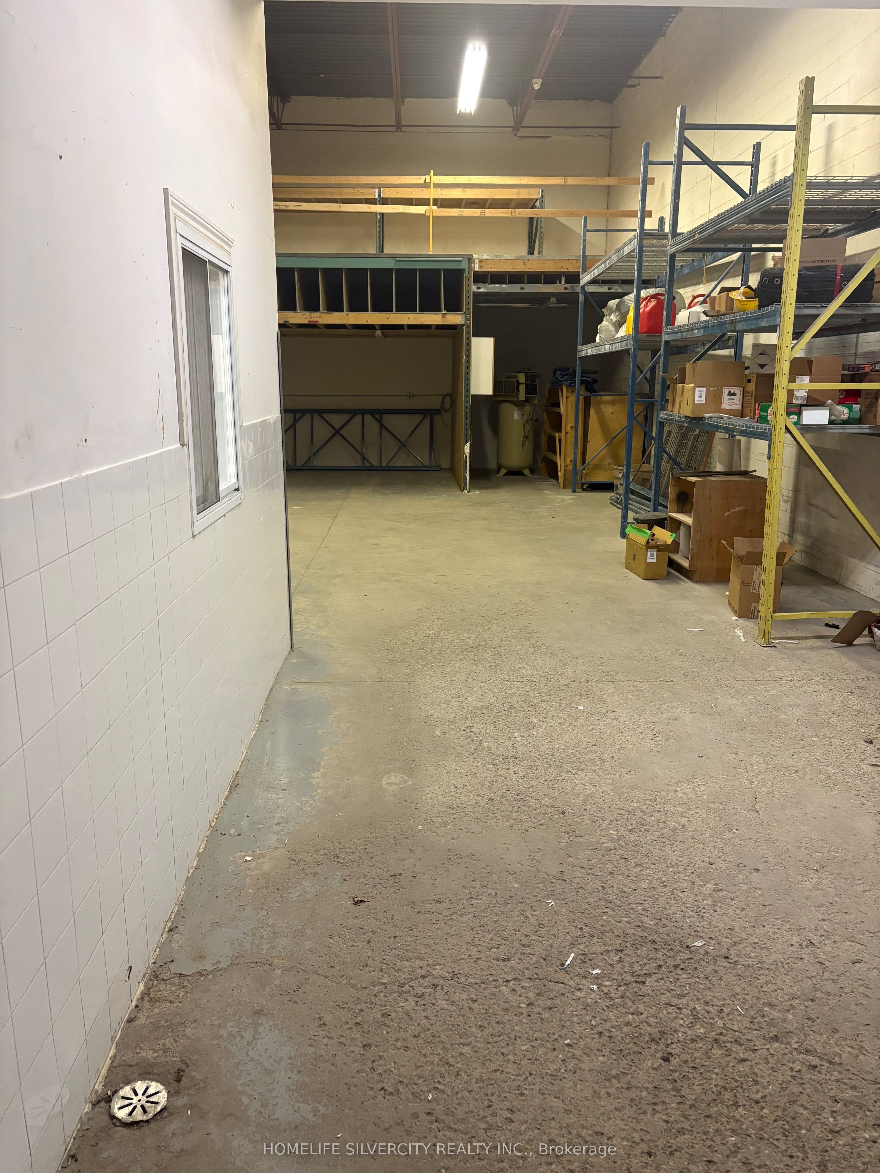 2131 Williams Parkway E 17 Property Photo 6