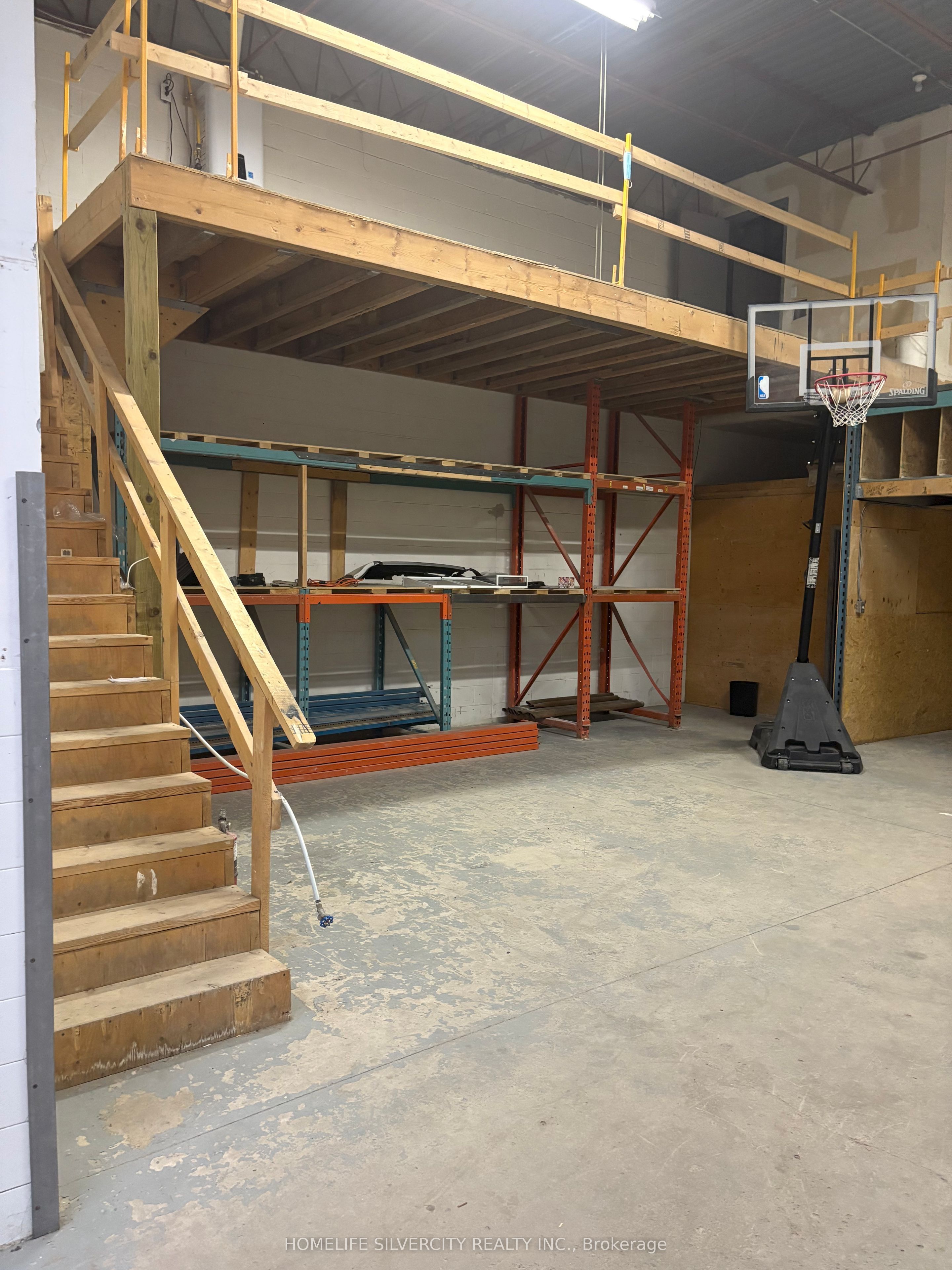 2131 Williams Parkway E 17 Property Photo 7