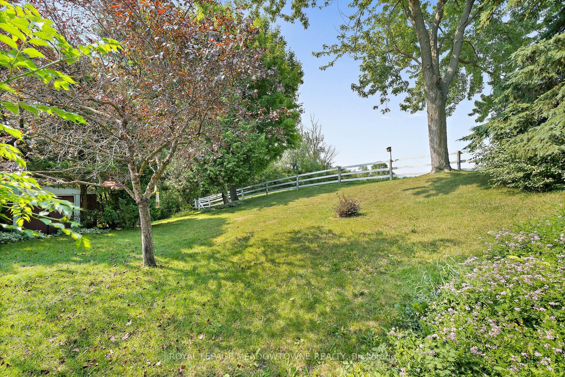 12506 Eighth Line Property Photo 37