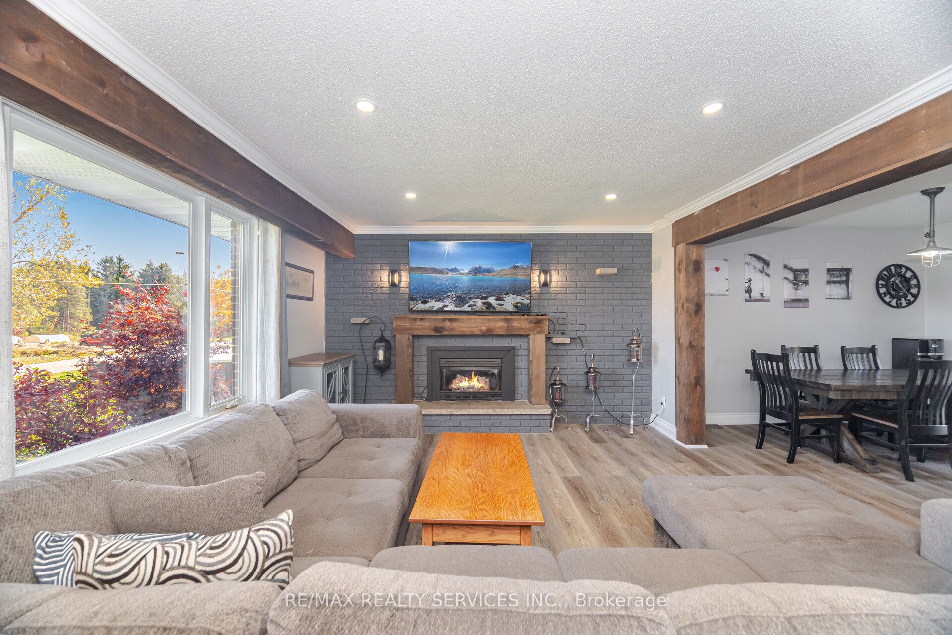 32 Caledon Street Property Photo 8