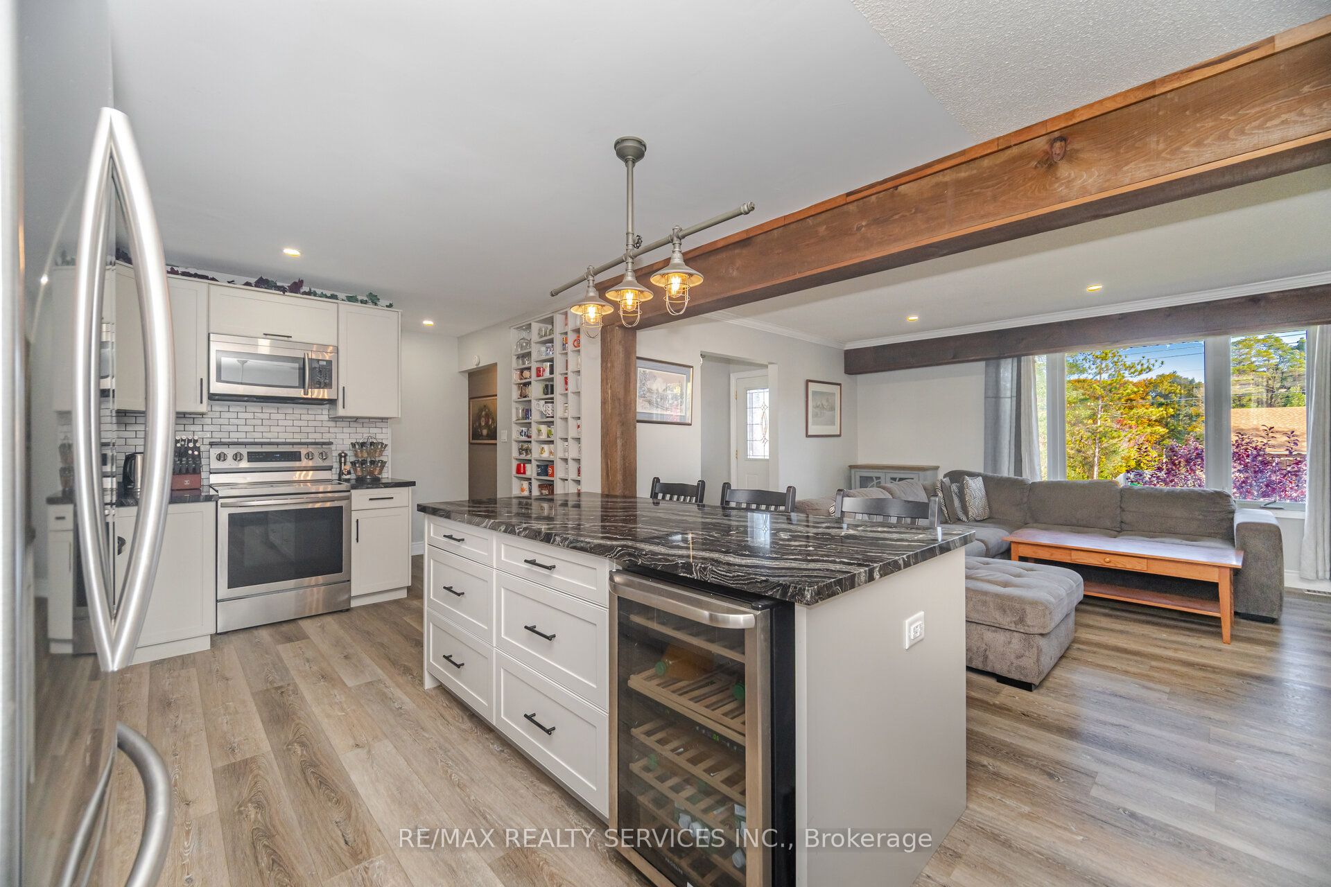 32 Caledon Street Property Photo 12