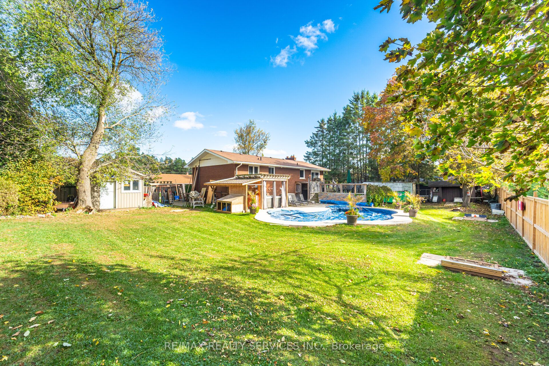 32 Caledon Street Property Photo 31