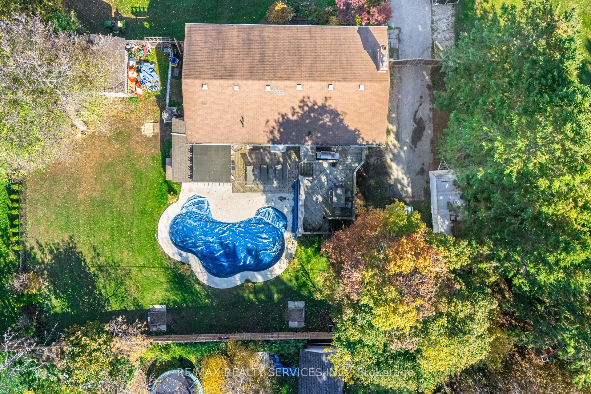 32 Caledon Street Property Photo 33