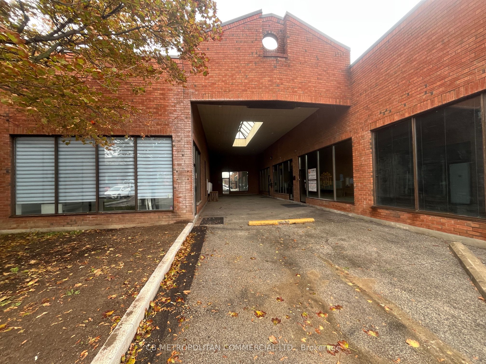 5359 Timberlea Boulevard 32 Property Photo 1