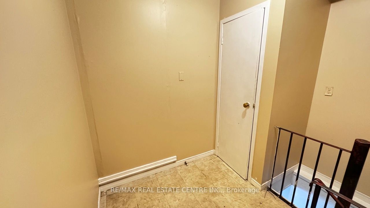 45 Wexford Road Property Photo 3