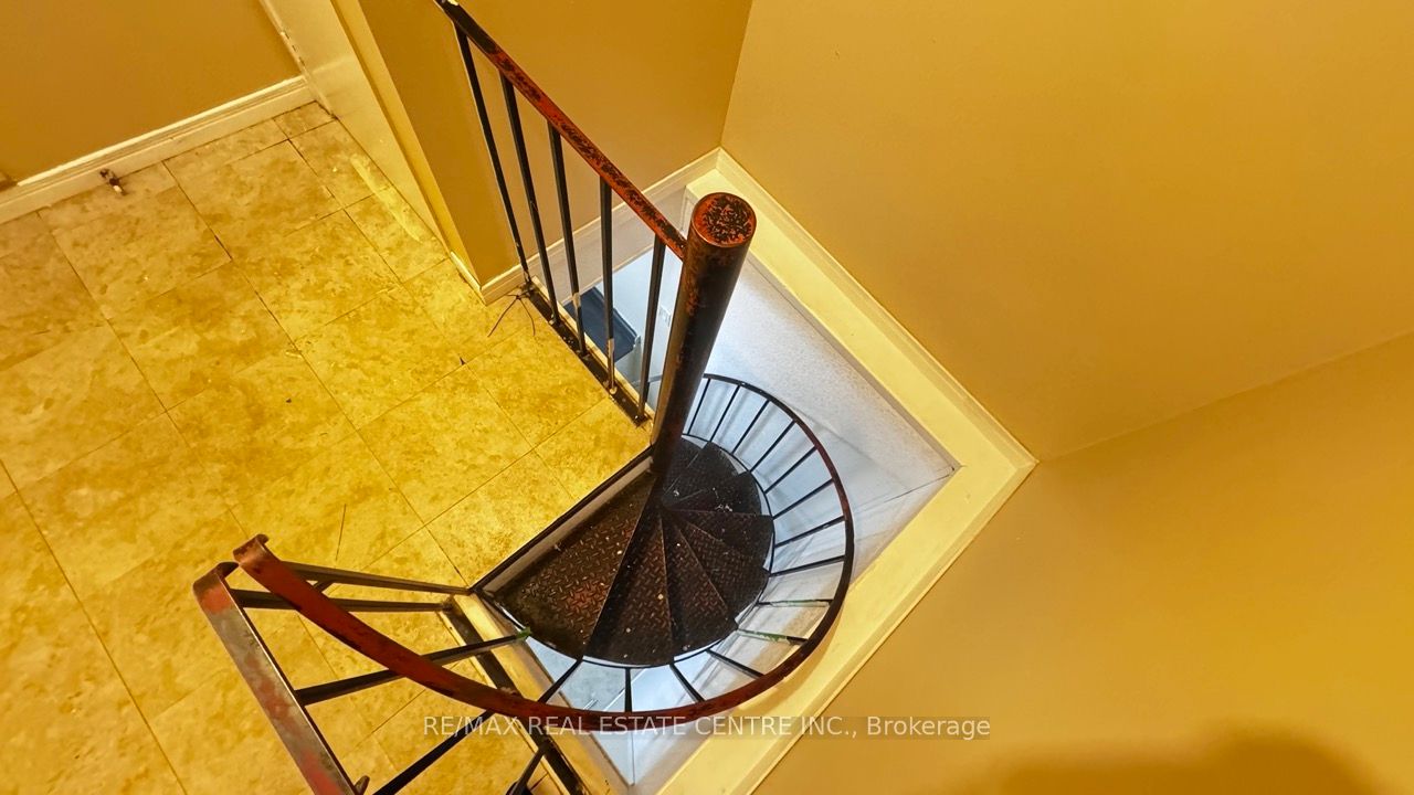 45 Wexford Road Property Photo 5