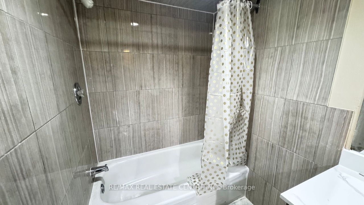 45 Wexford Road Property Photo 23