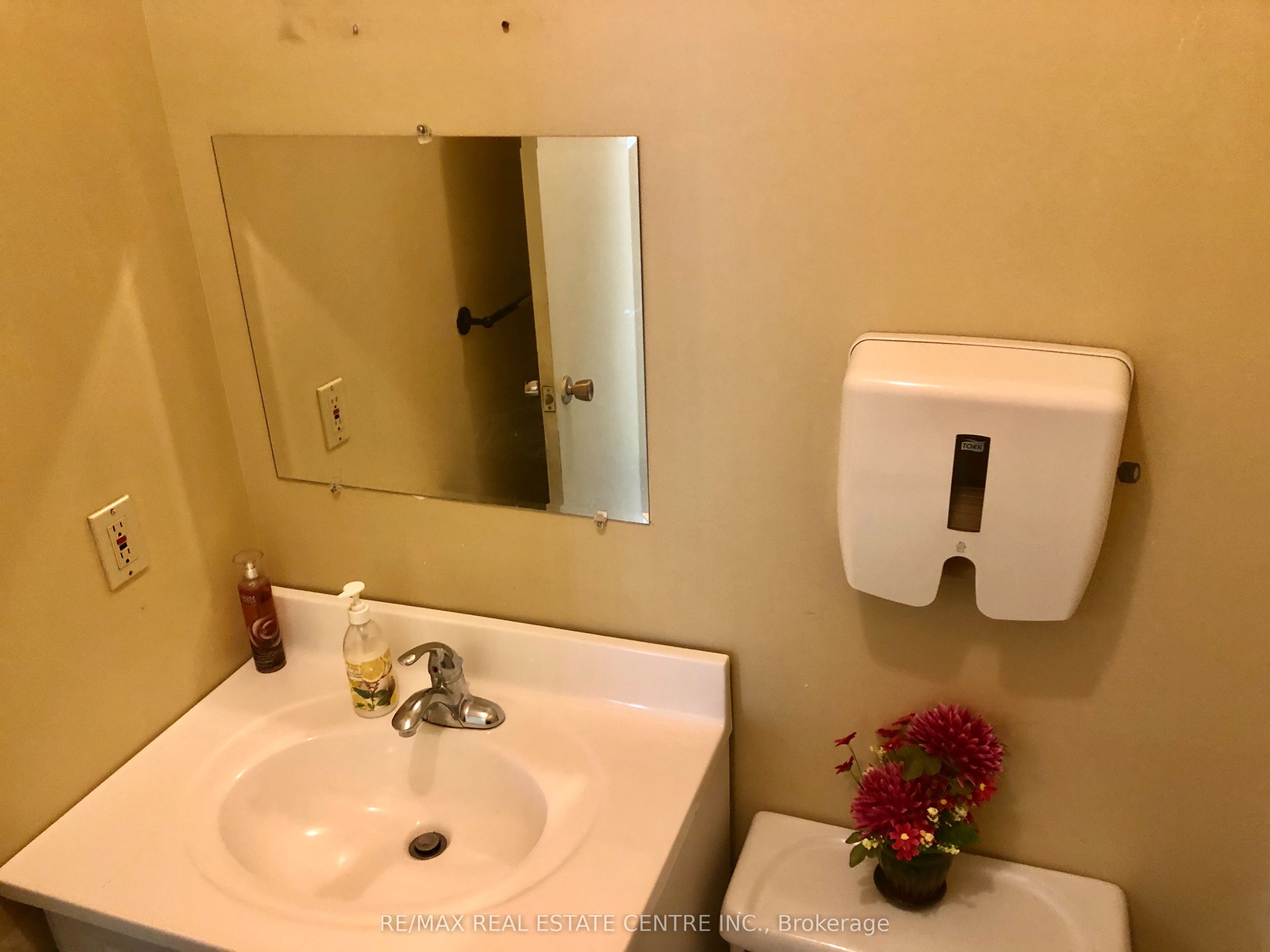 5775 Atlantic Drive 10 Property Photo 12