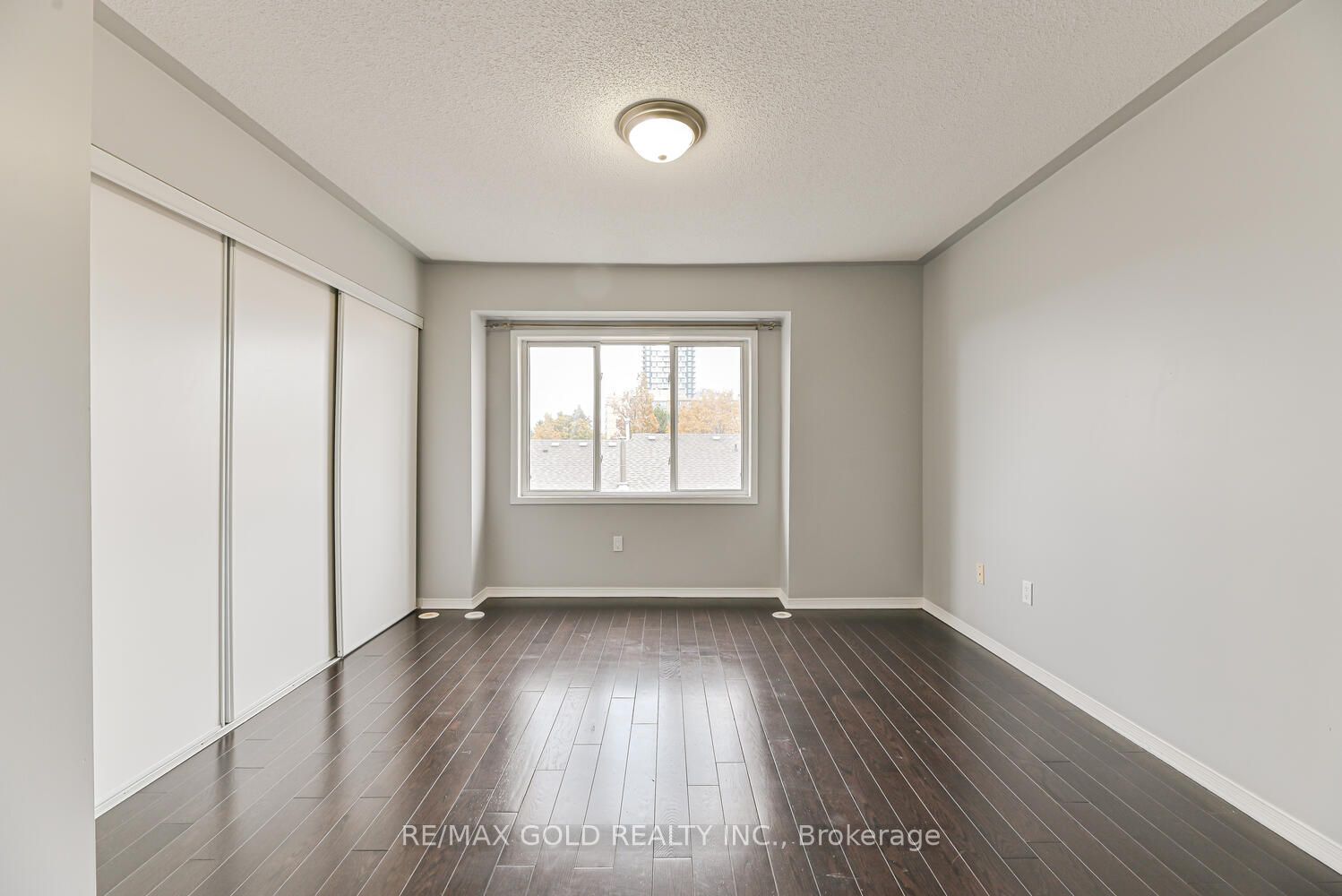 50 Strathaven Drive 14 Property Photo 13