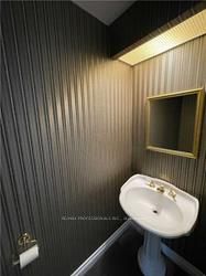 821 The Queensway N/a Property Photo 9