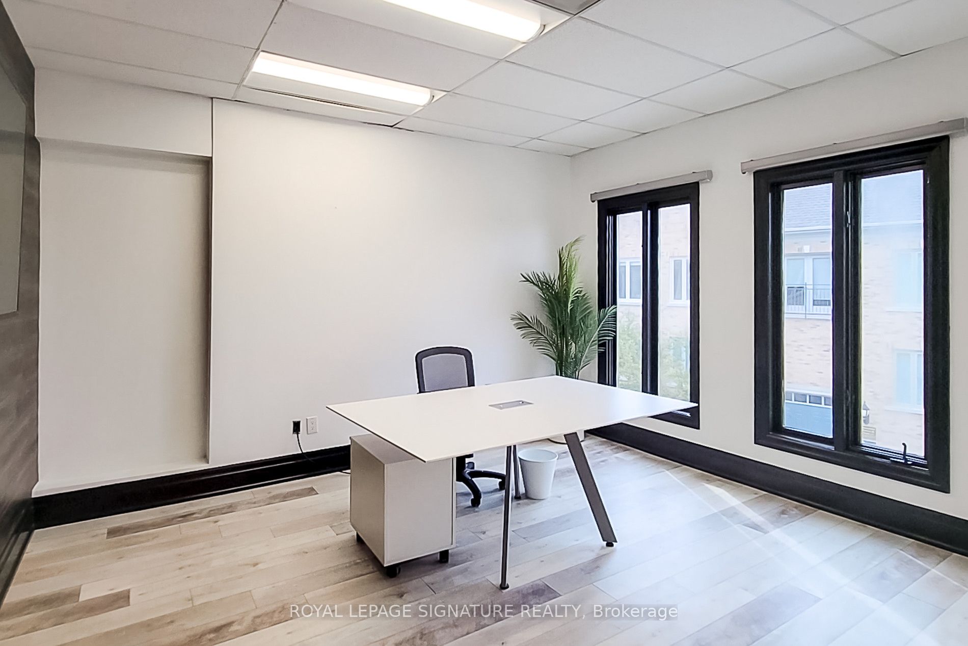 414 N Service Rd E Property Photo 17