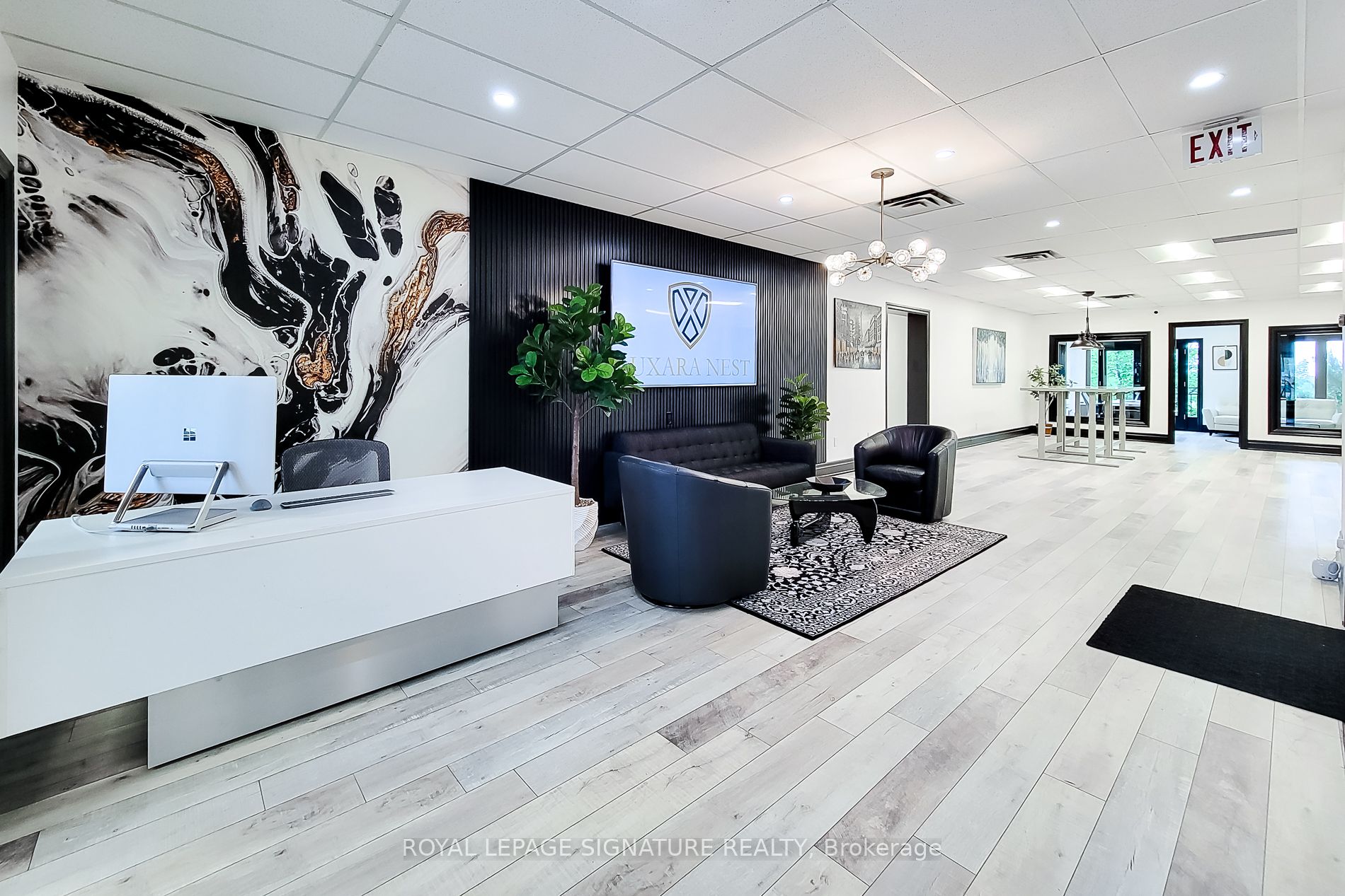 414 N Service Rd E Property Photo 18