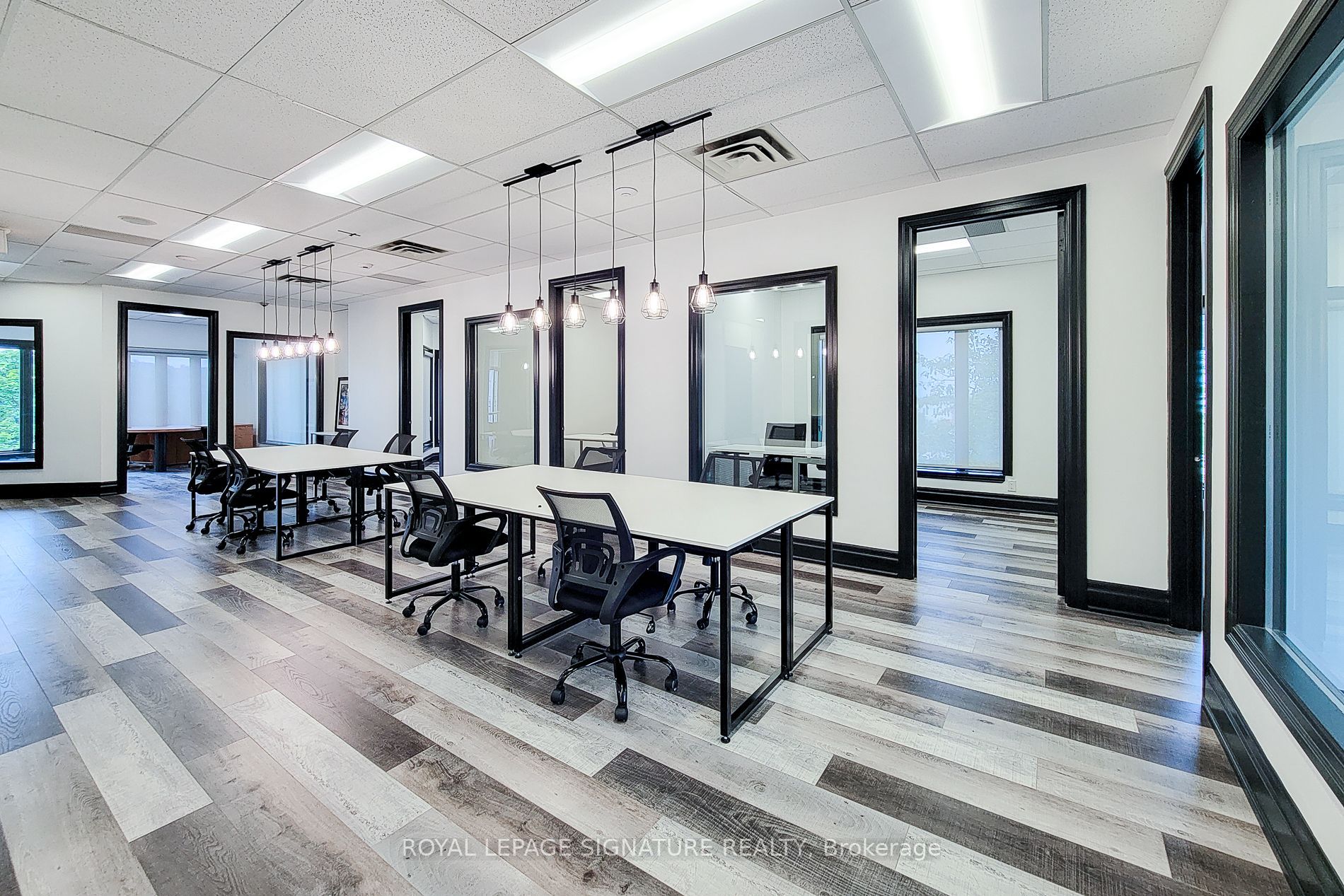 414 N Service Rd E Property Photo 30