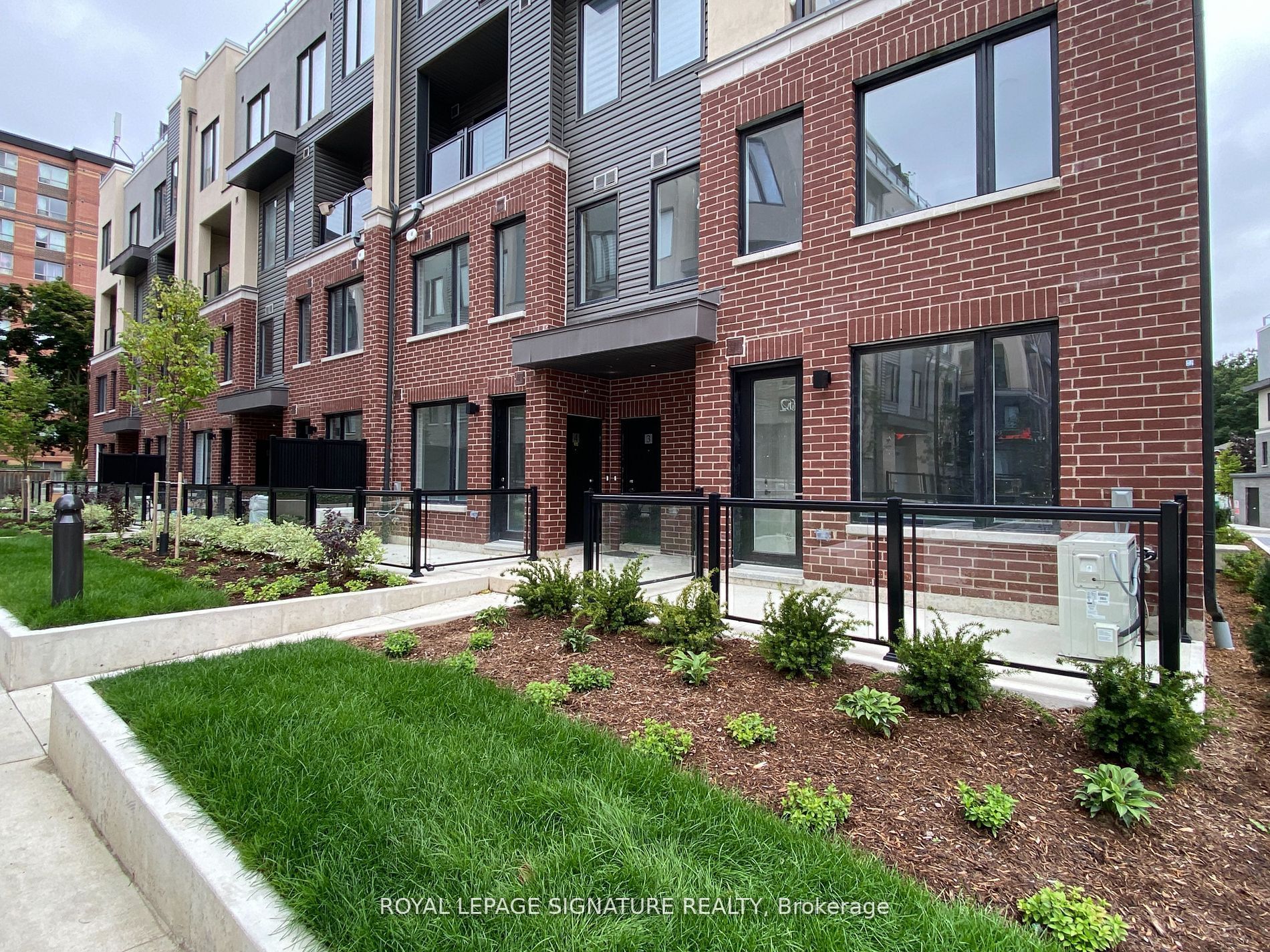 3566 Colonial Drive 4 Property Photo 1