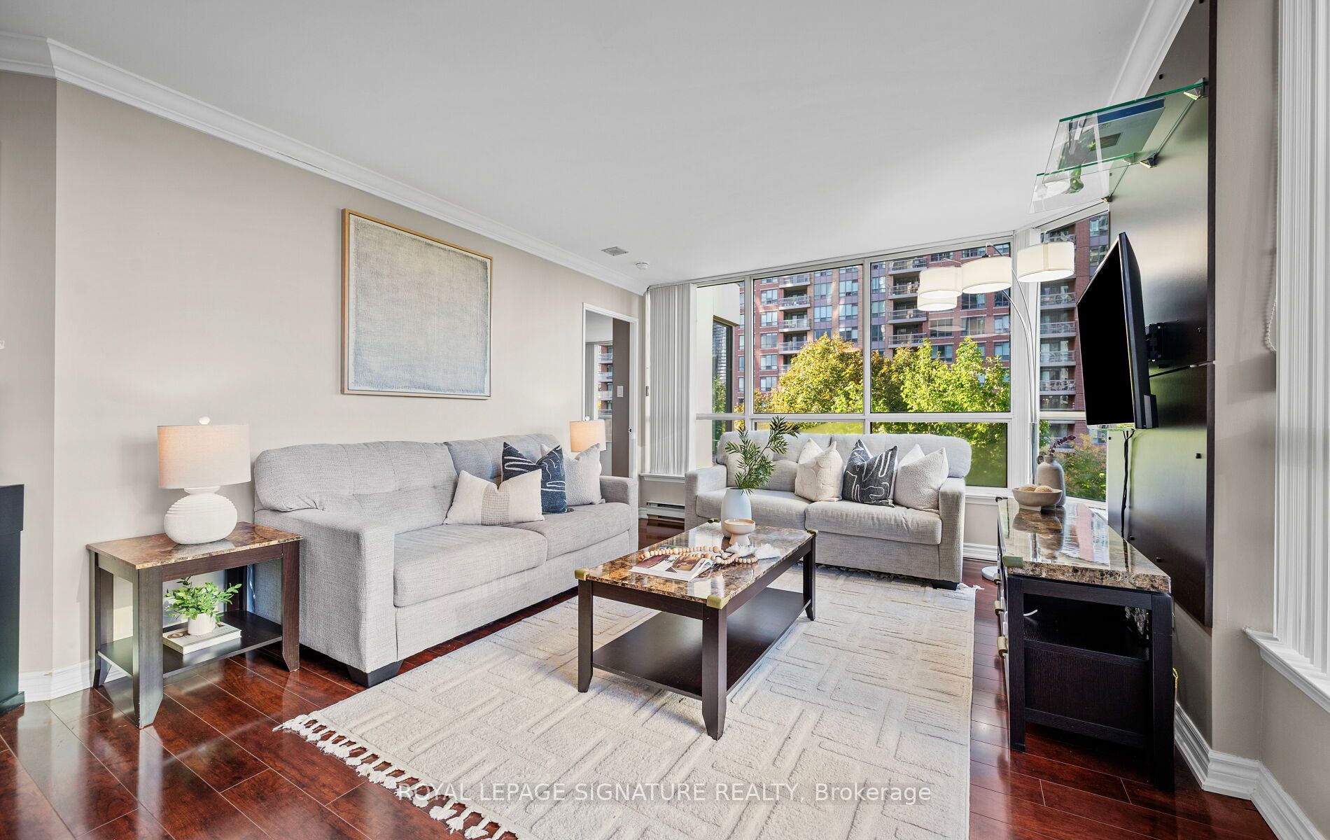 55 Elm Drive W 405 Property Photo 6