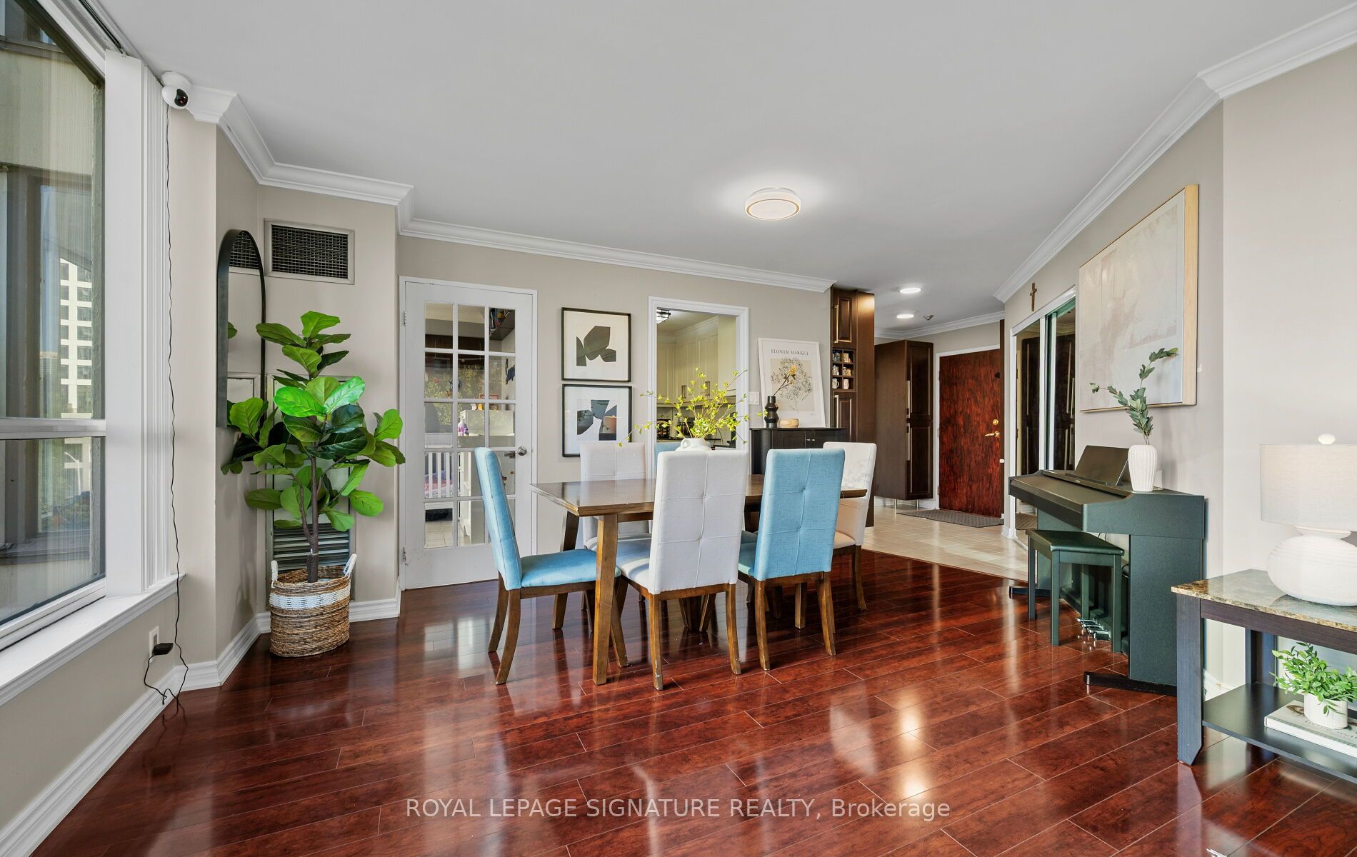 55 Elm Drive W 405 Property Photo 8