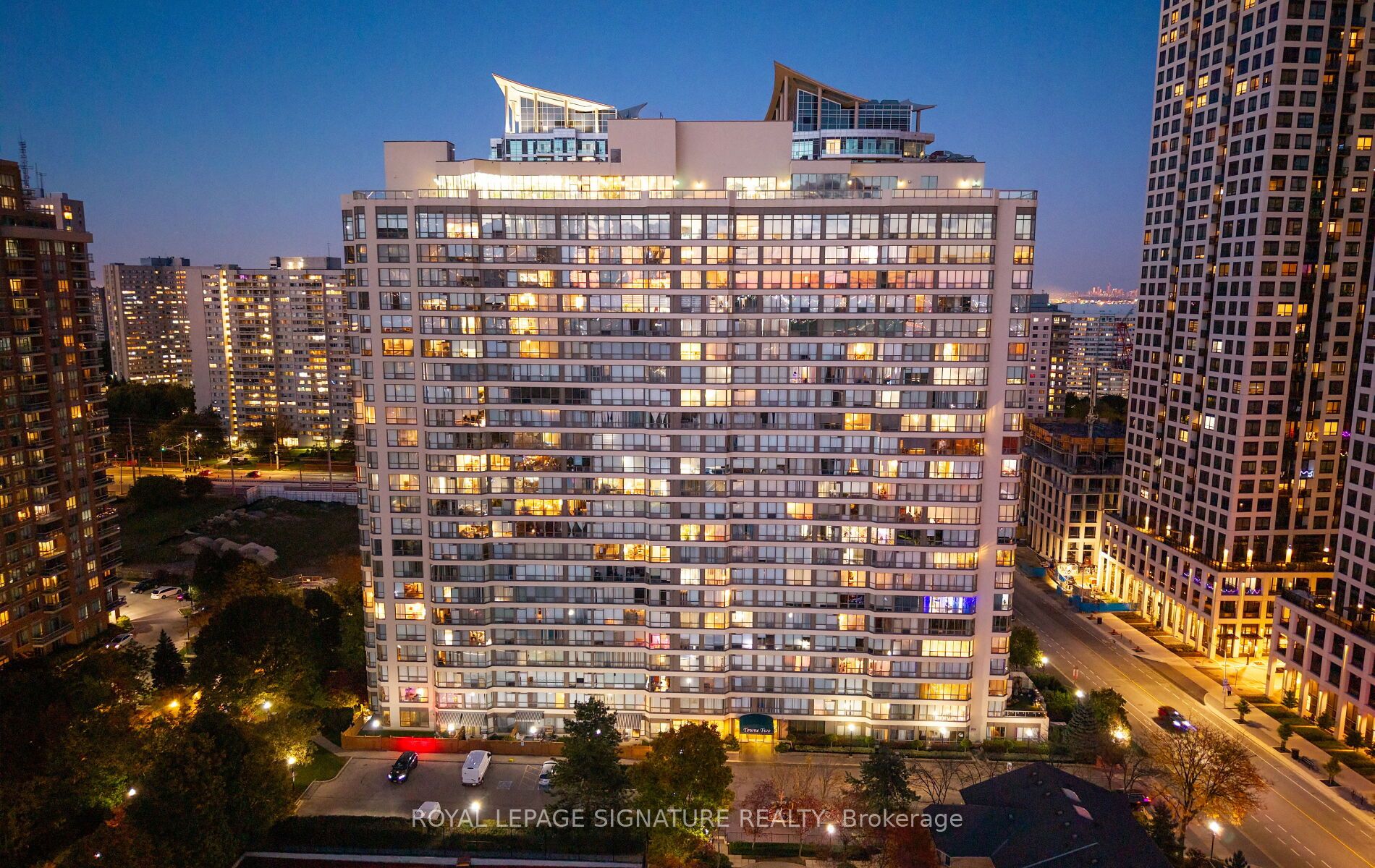 55 Elm Drive W 405 Property Photo 35