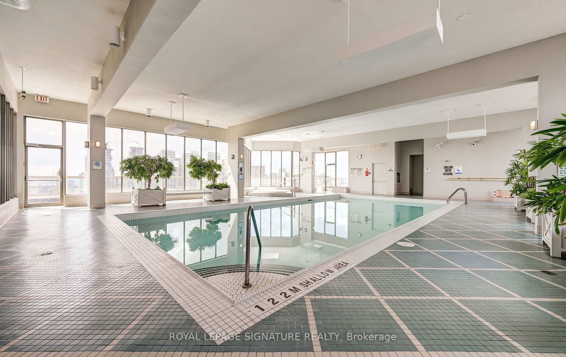 55 Elm Drive W 405 Property Photo 47