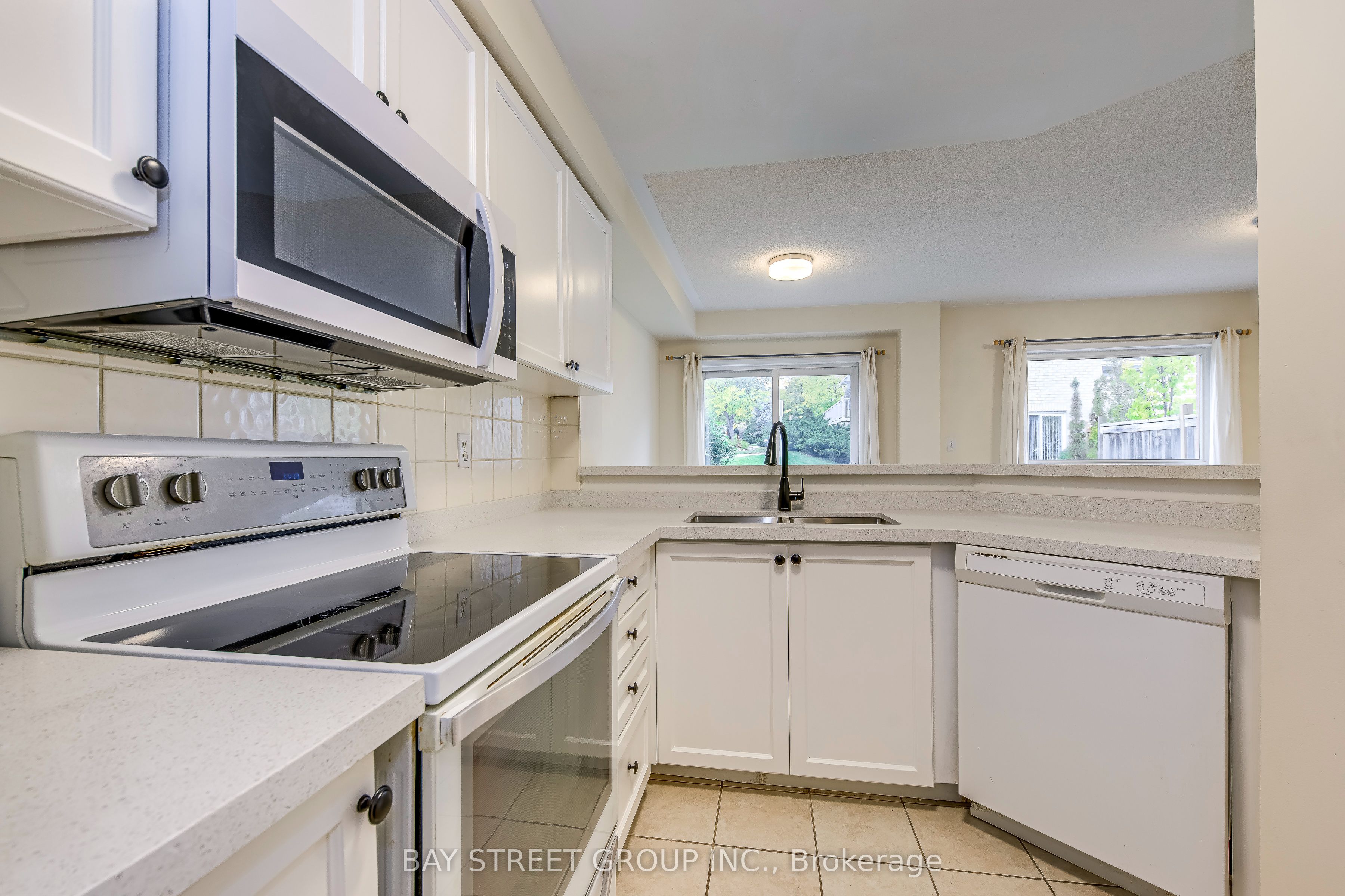 5260 Mcfarren Boulevard 102 Property Photo 8