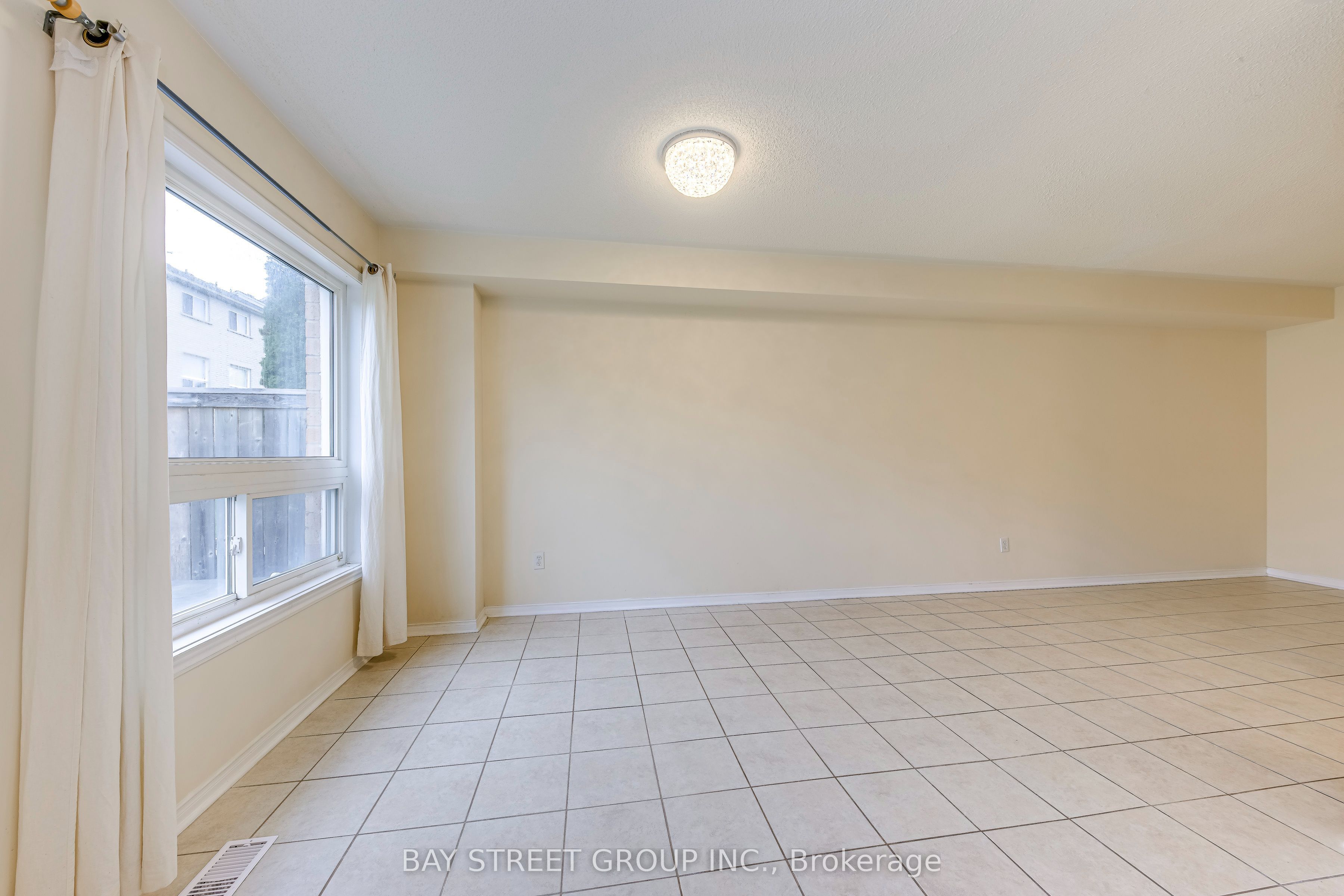 5260 Mcfarren Boulevard 102 Property Photo 16