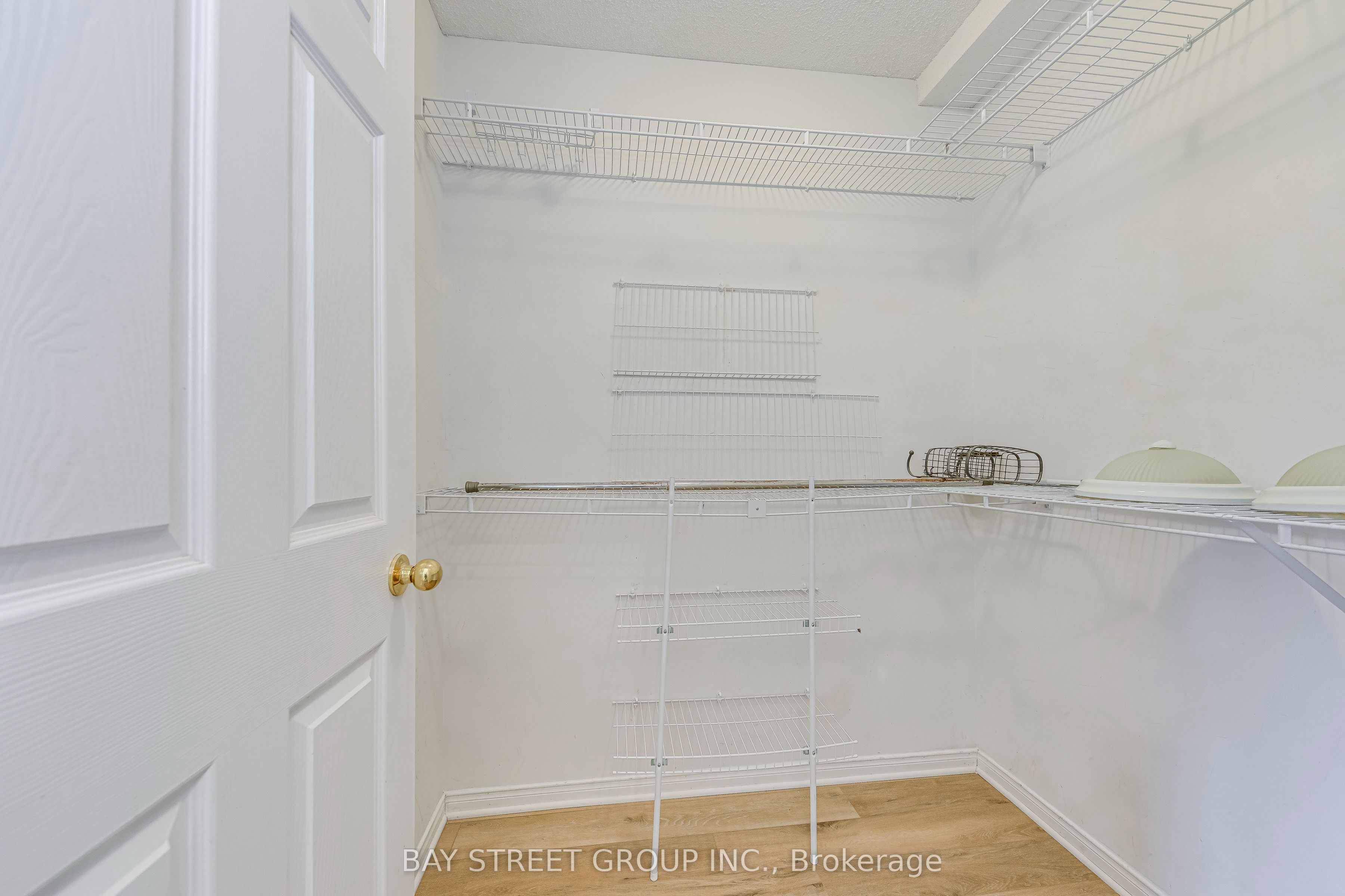 5260 Mcfarren Boulevard 102 Property Photo 28