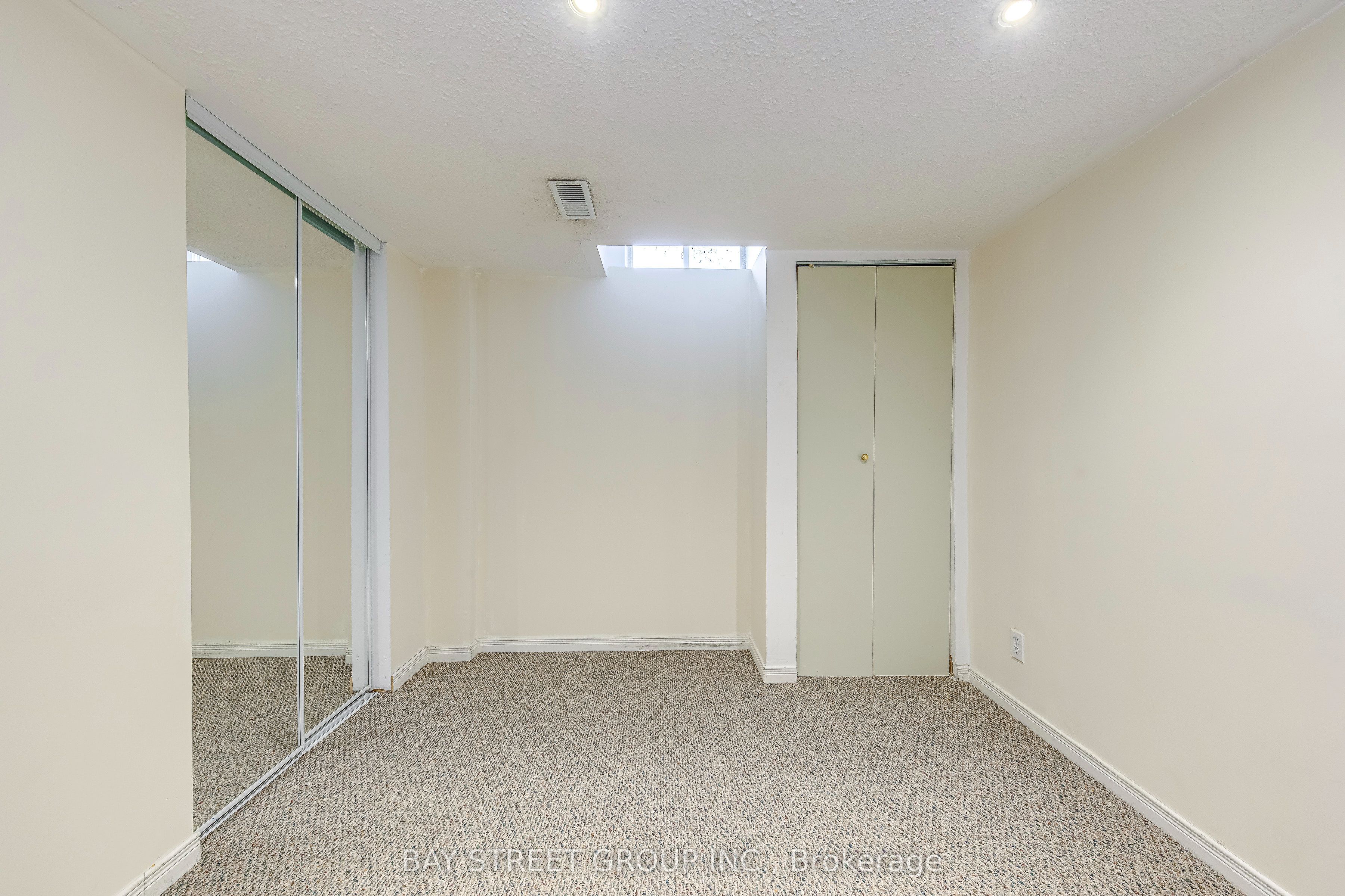 5260 Mcfarren Boulevard 102 Property Photo 31