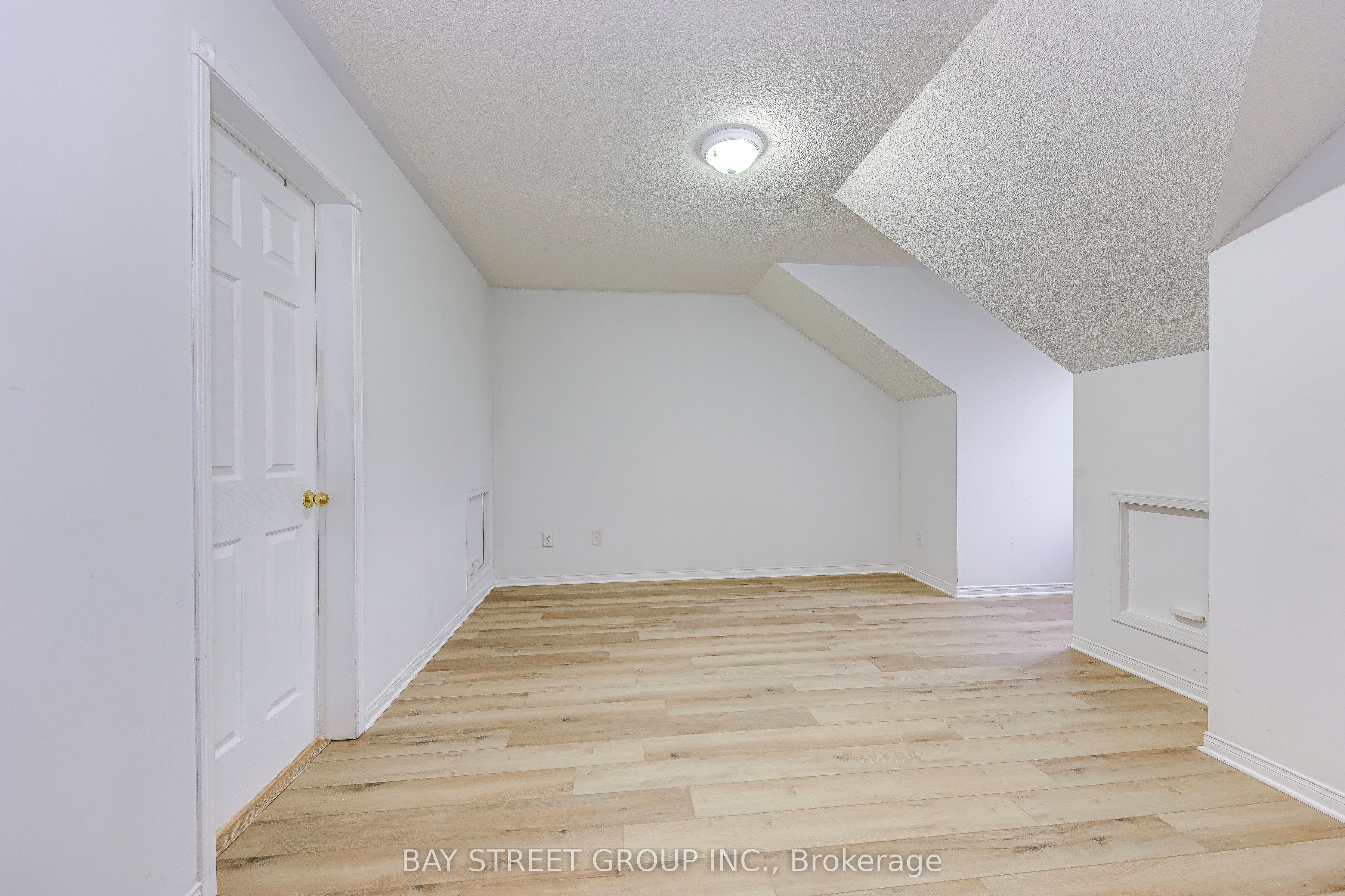 5260 Mcfarren Boulevard 102 Property Photo 33