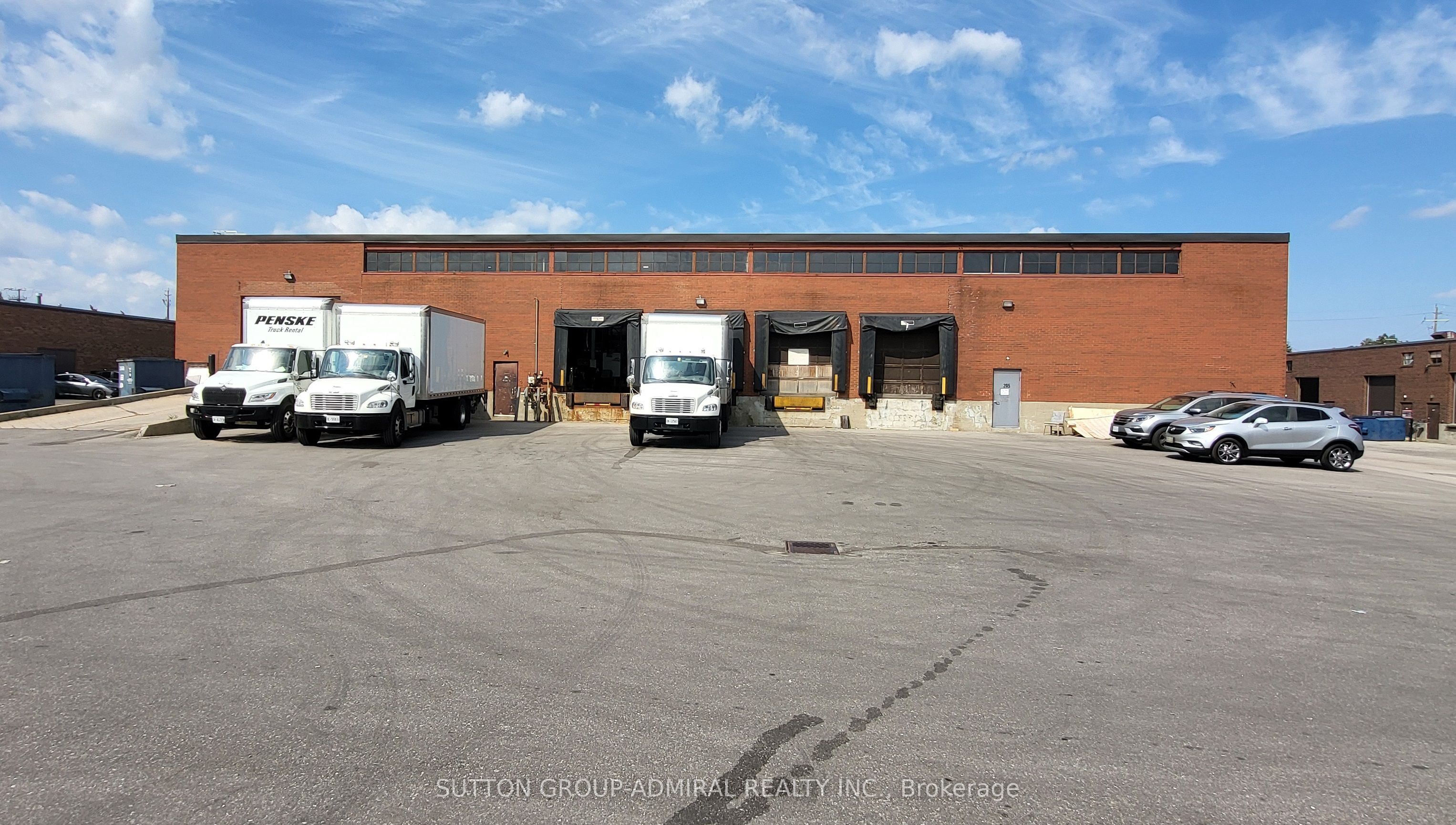 215 Dolomite Drive Property Photo 2