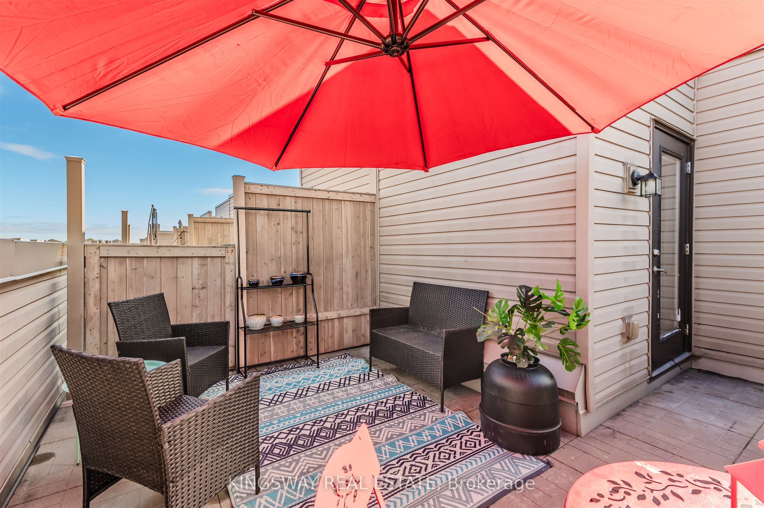 68 Winston Park Boulevard 50 Property Photo 15