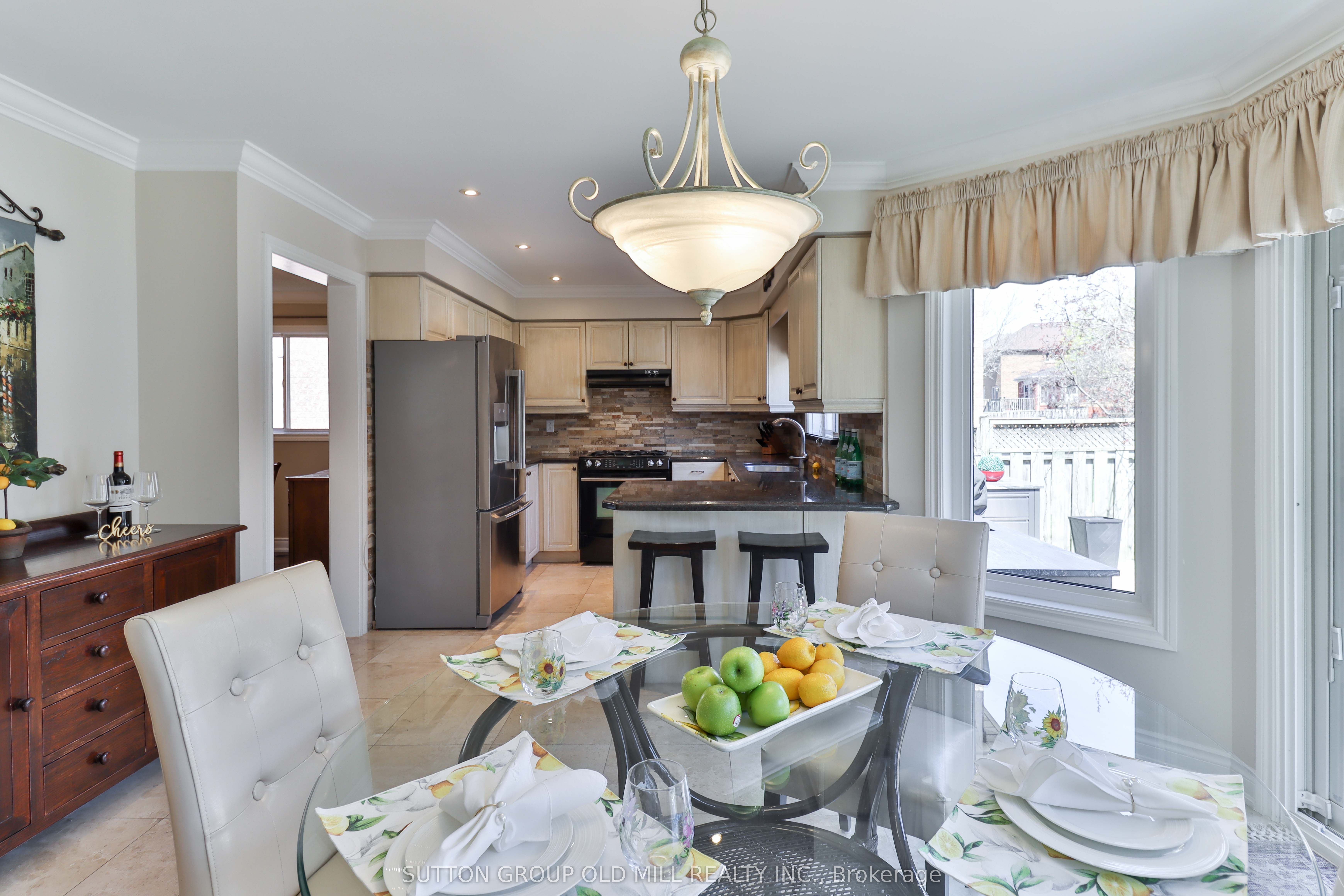 6835 Forest Park Drive Property Photo 9